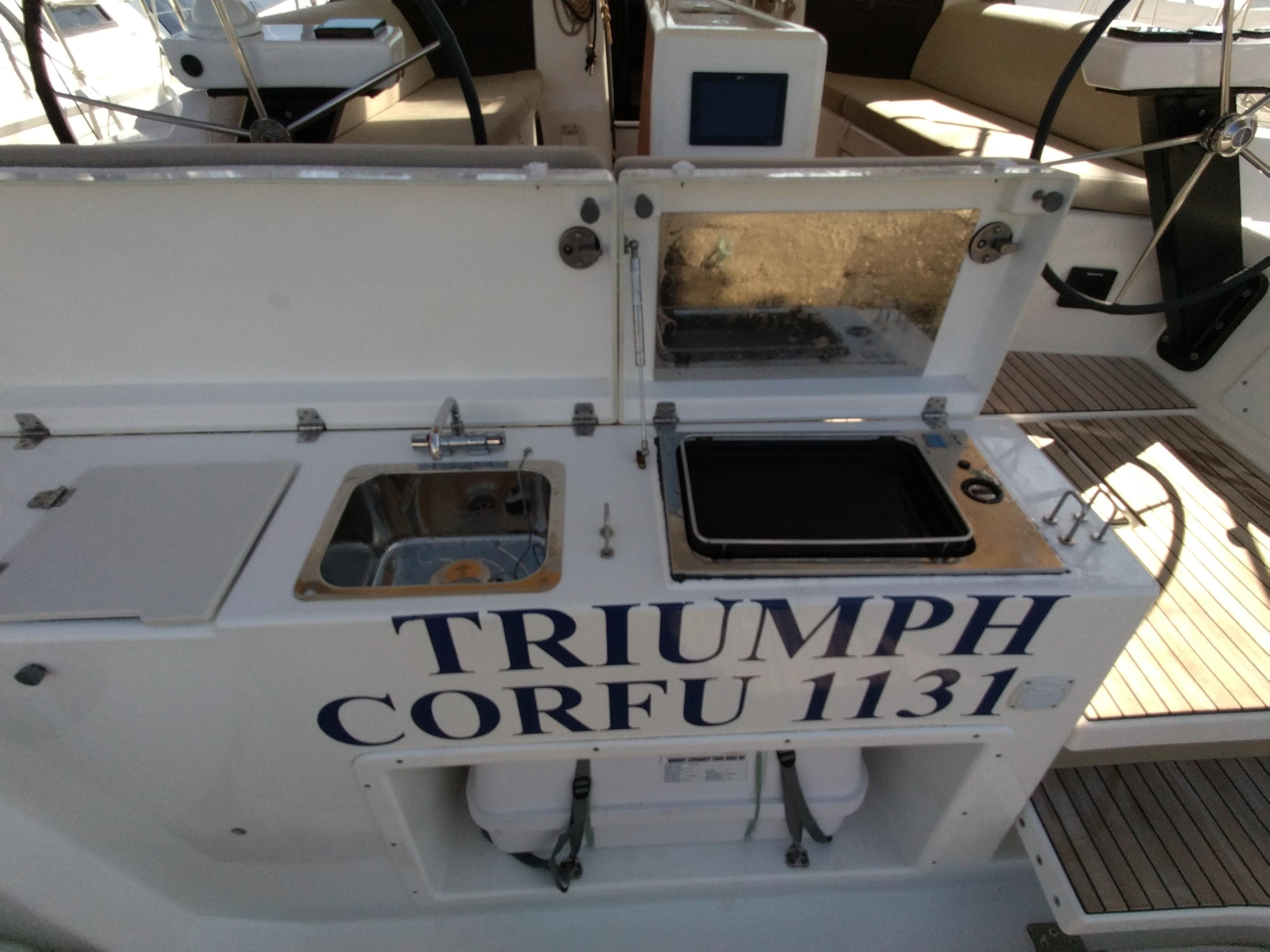 Dufour 430 — photo 15
