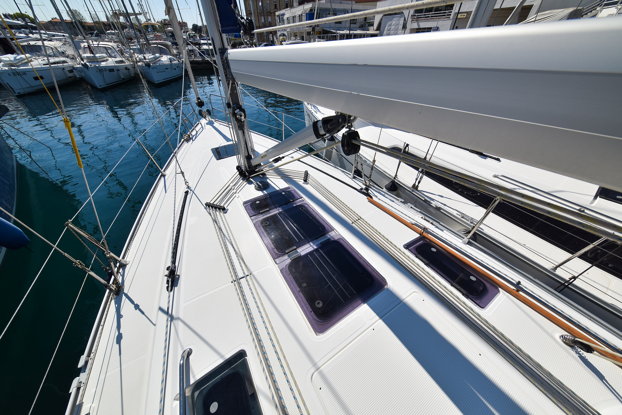 Bavaria 37 — photo 73