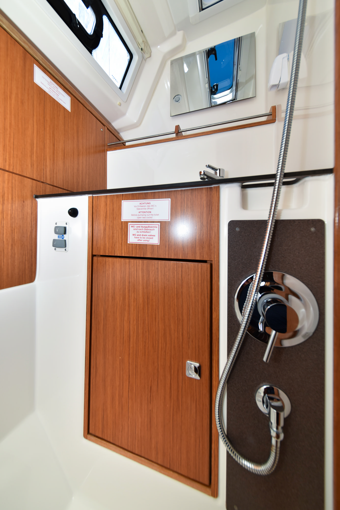 Bavaria 37 — photo 50