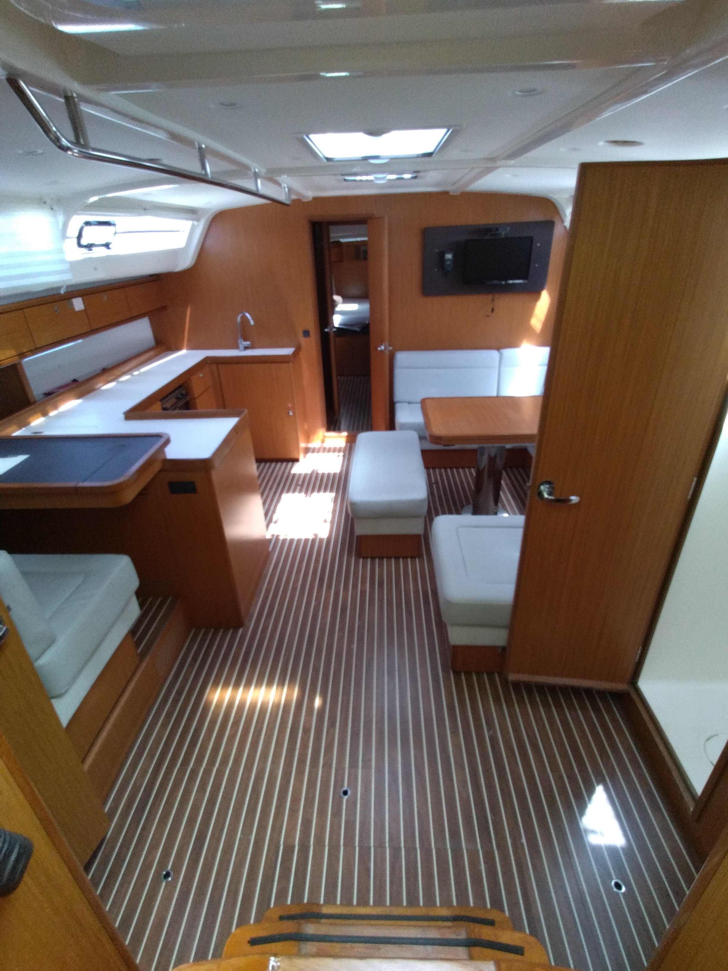 Bavaria Cruiser 51 — photo 13