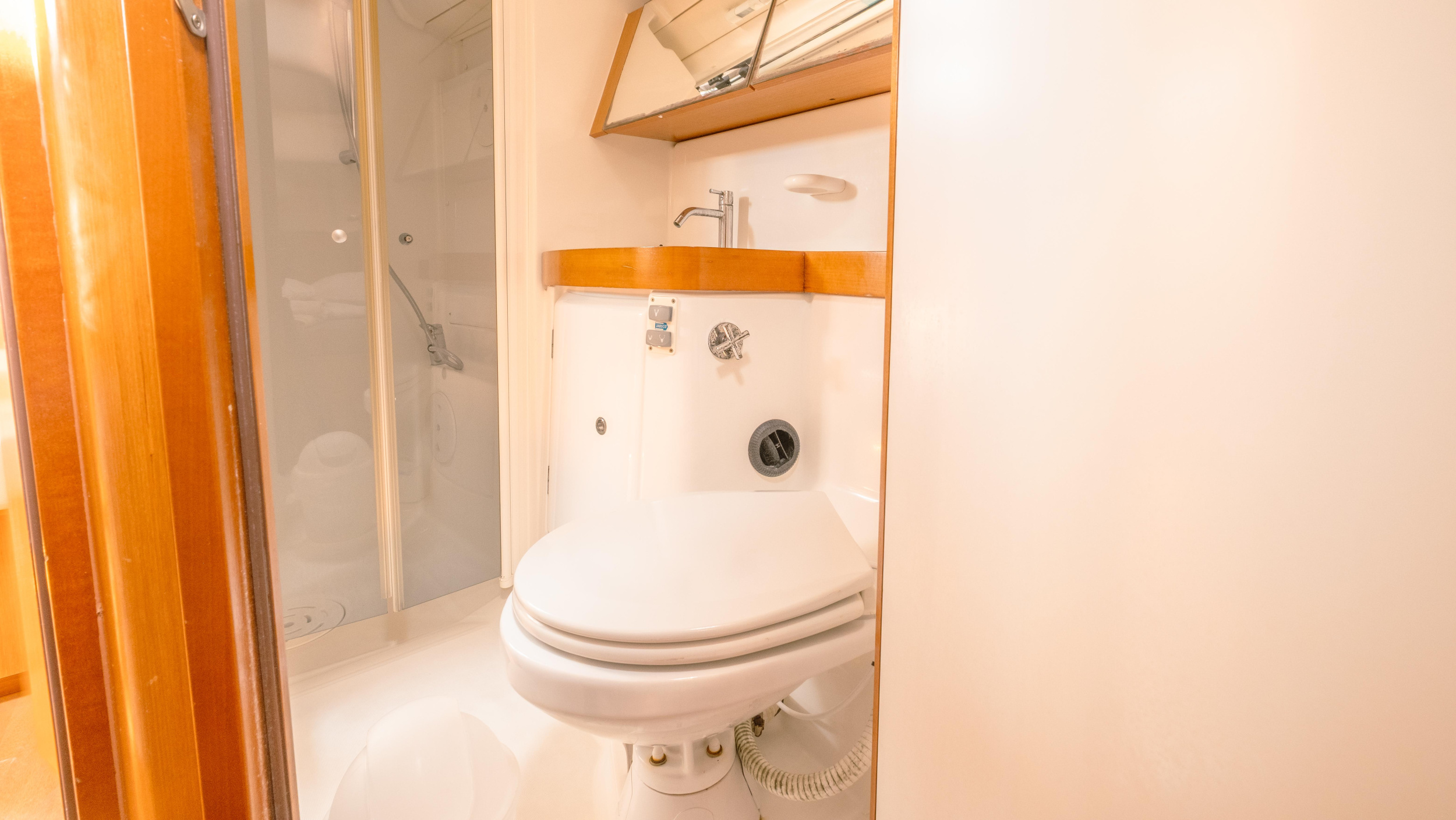 Beneteau Oceanis 40 Safir — photo 33