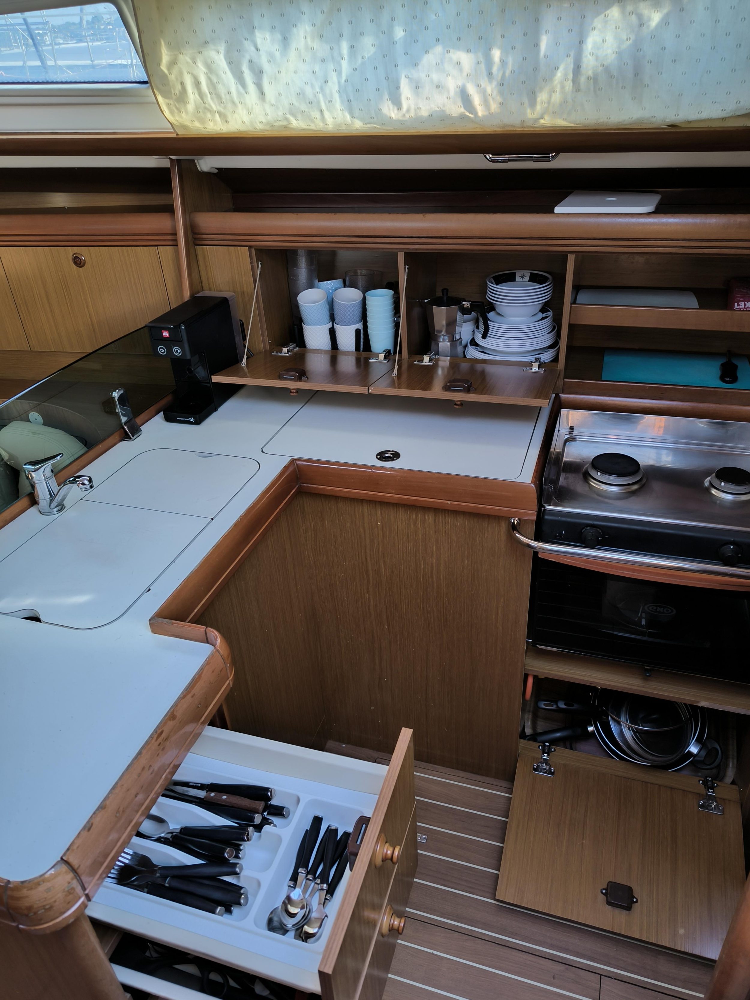 Sun Odyssey 39i — photo 19