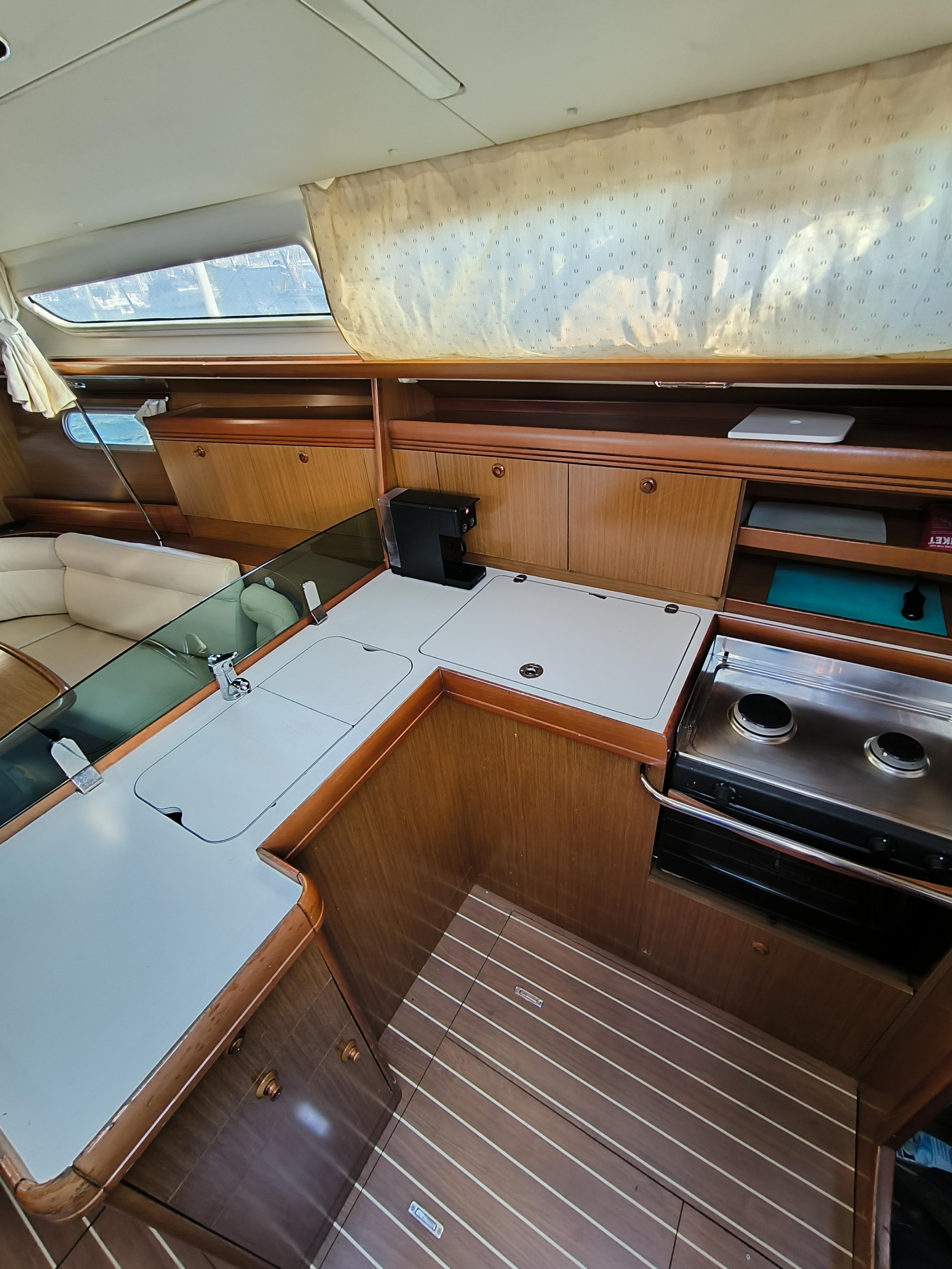 Sun Odyssey 39i — photo 16