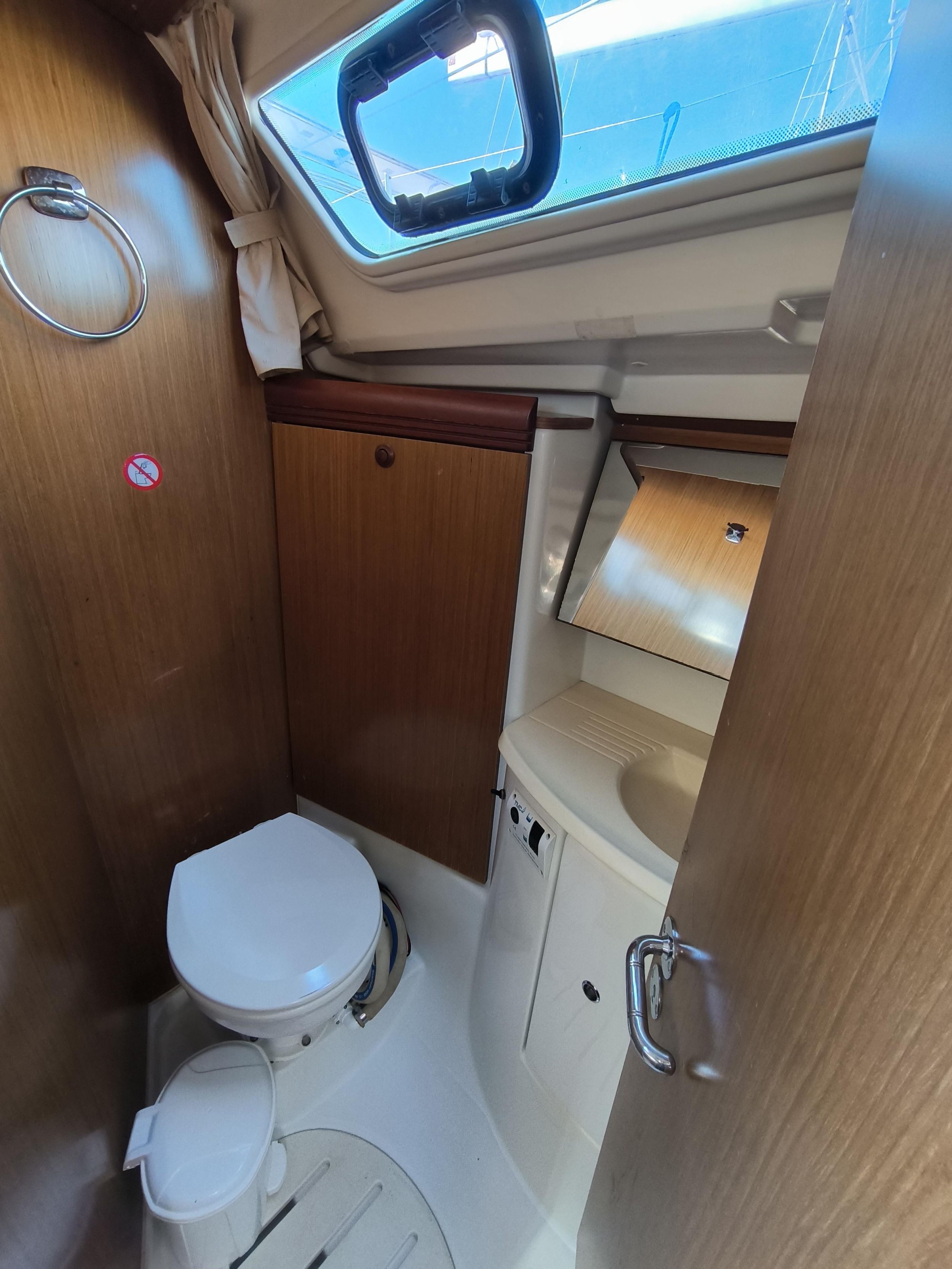 Sun Odyssey 39i — photo 14