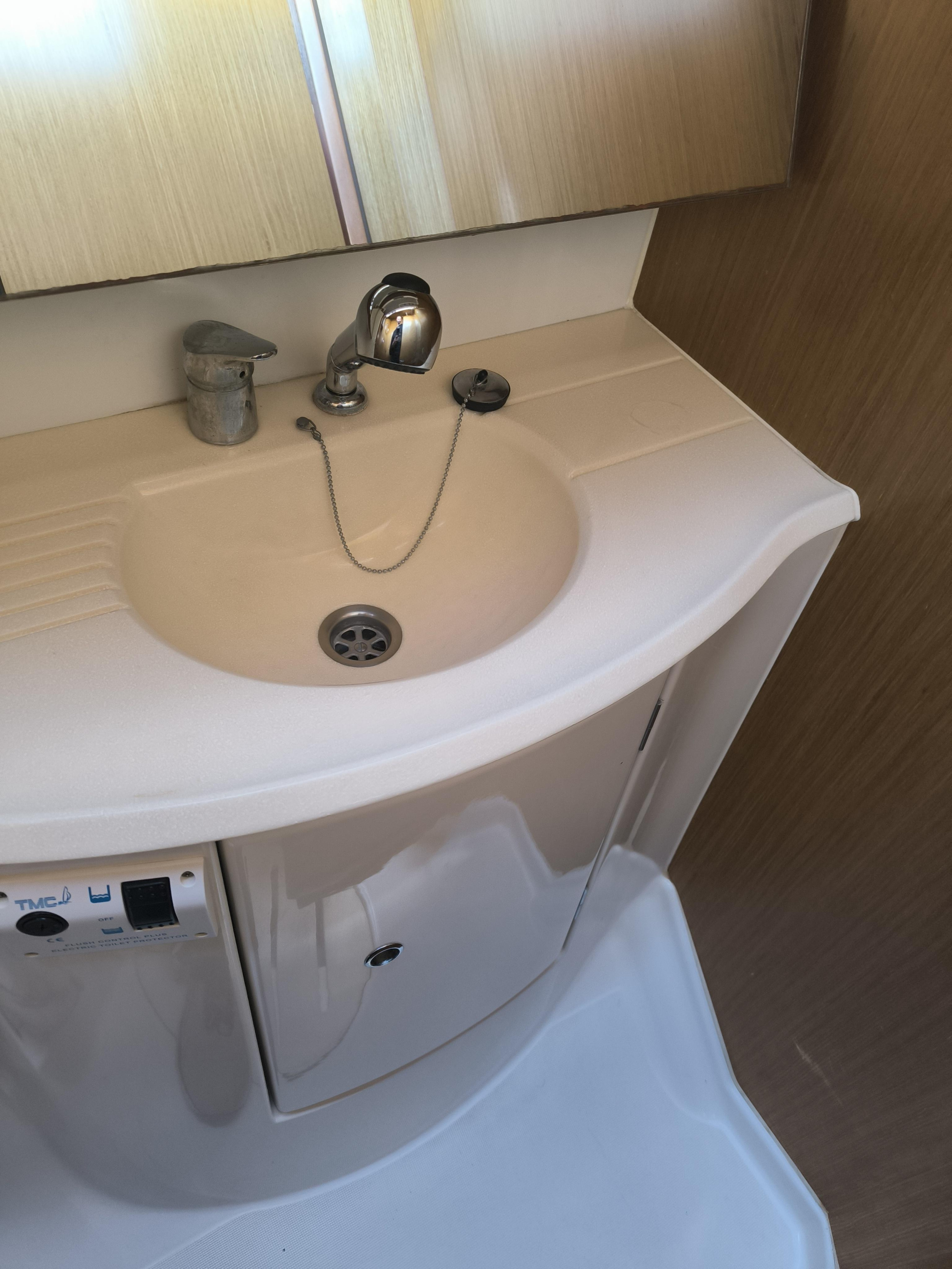 Sun Odyssey 39i — photo 21