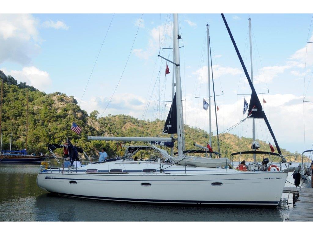 Bavaria 42 Cruiser — photo 1