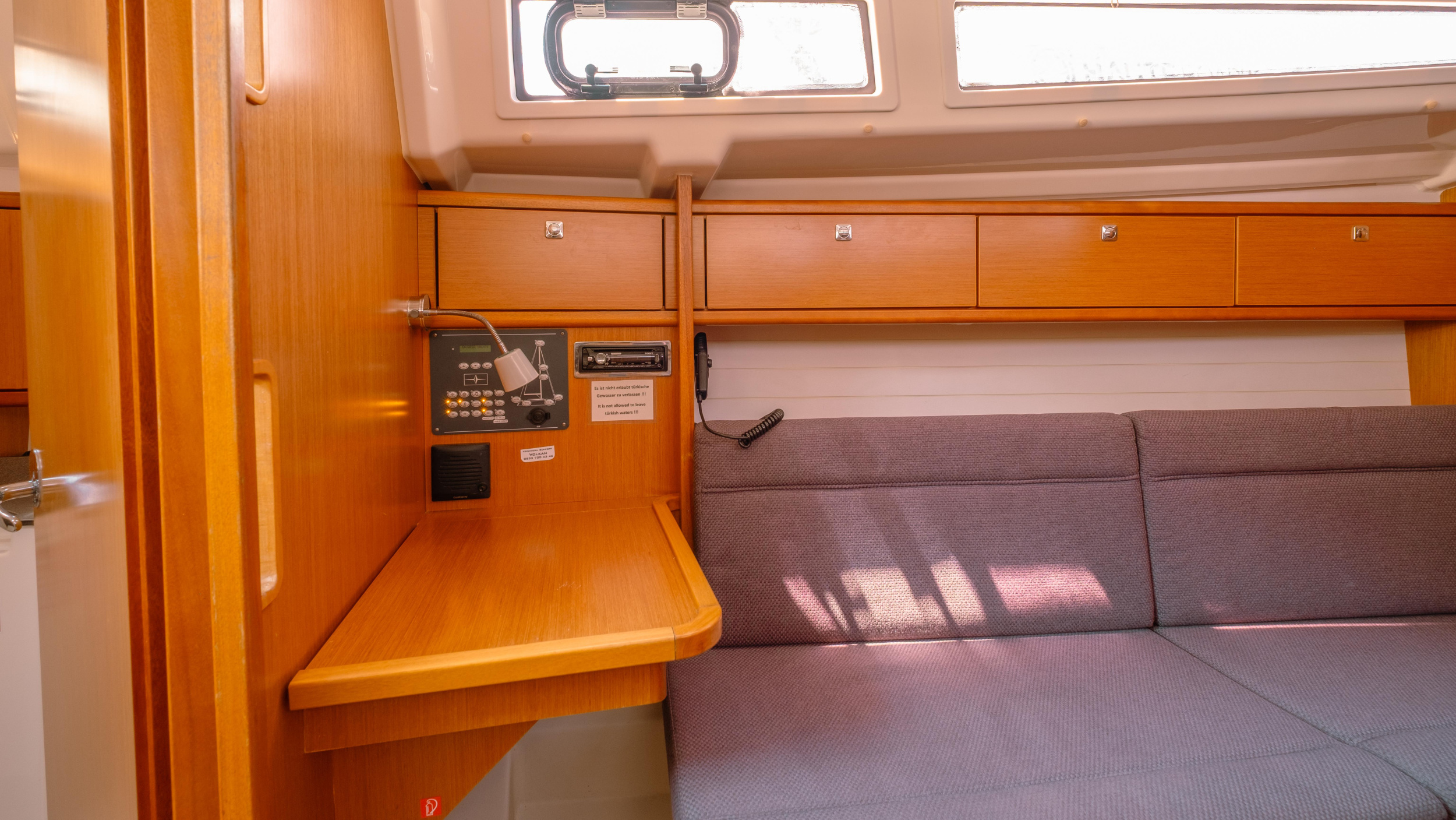 Bavaria 33 Cruiser — photo 9