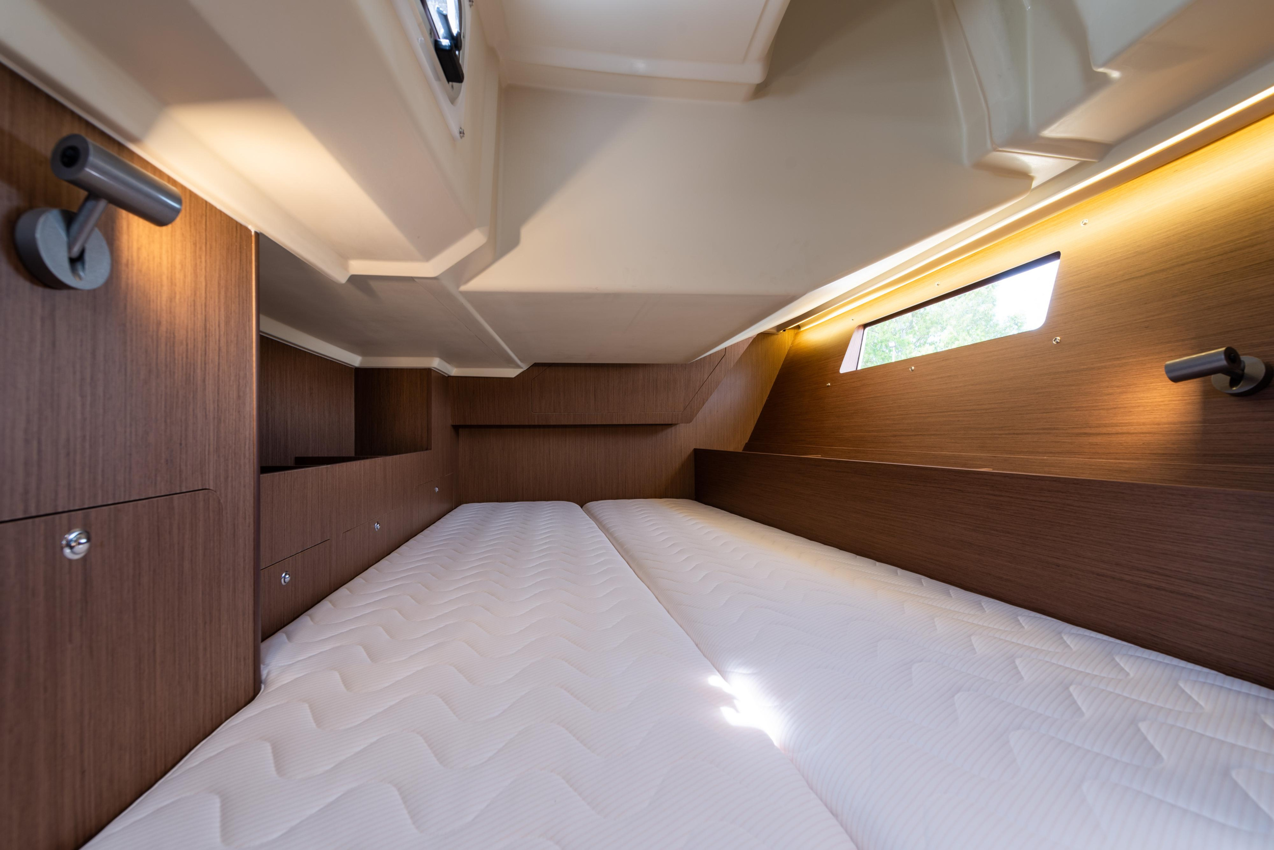 Oceanis 41.1 — photo 21