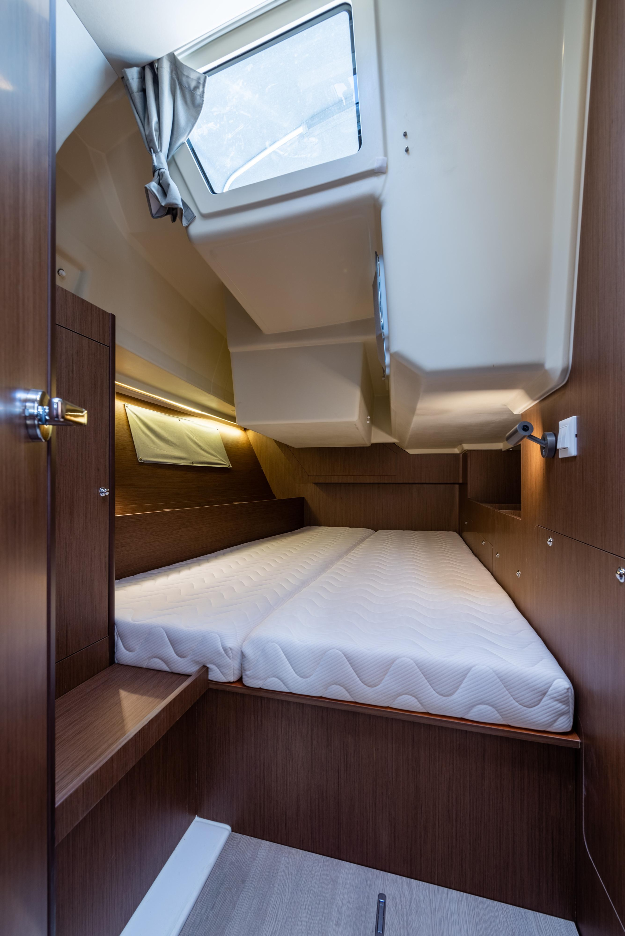 Oceanis 41.1 — photo 20