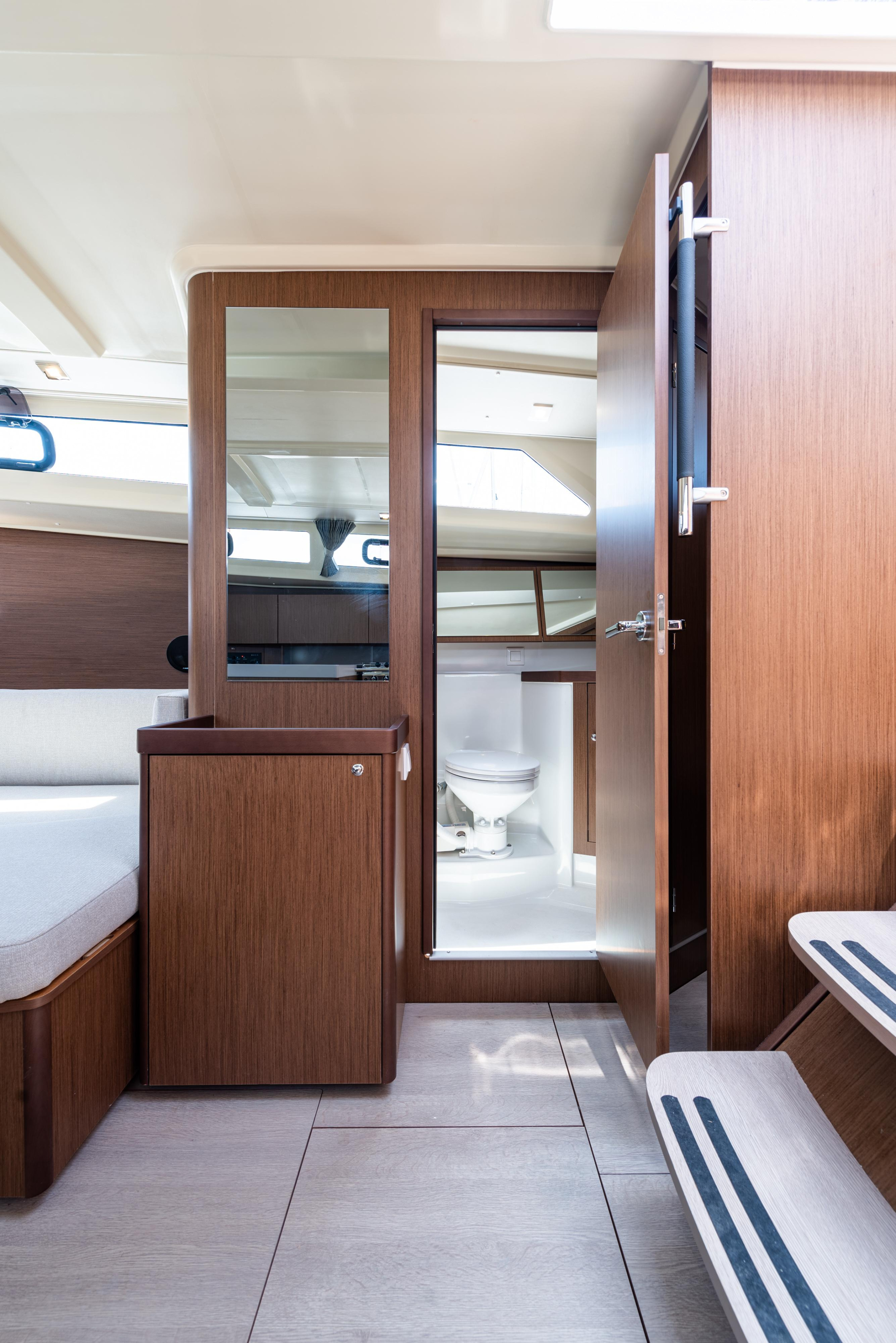Oceanis 41.1 — photo 2