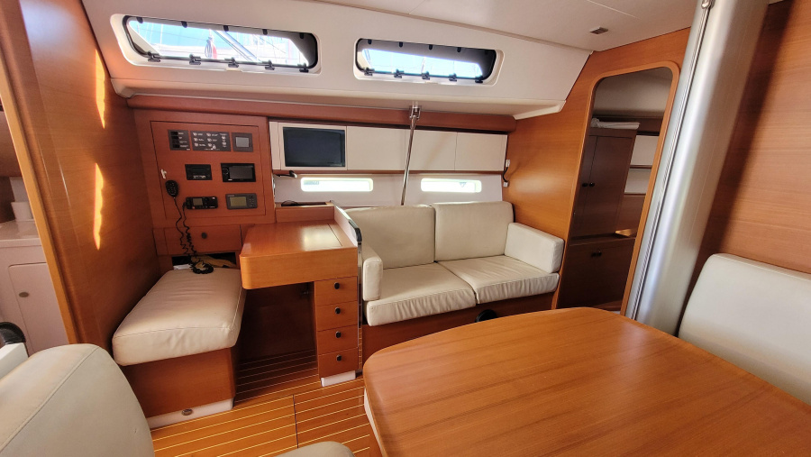 Italia Yachts 13.98 — photo 24