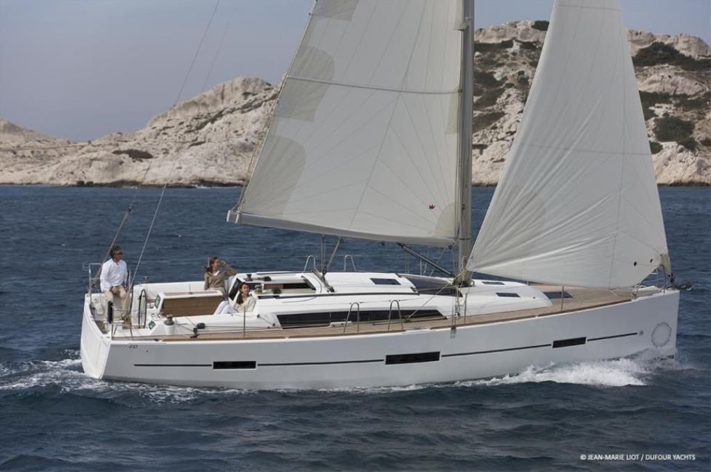 Dufour 410 Grand Large — photo 4
