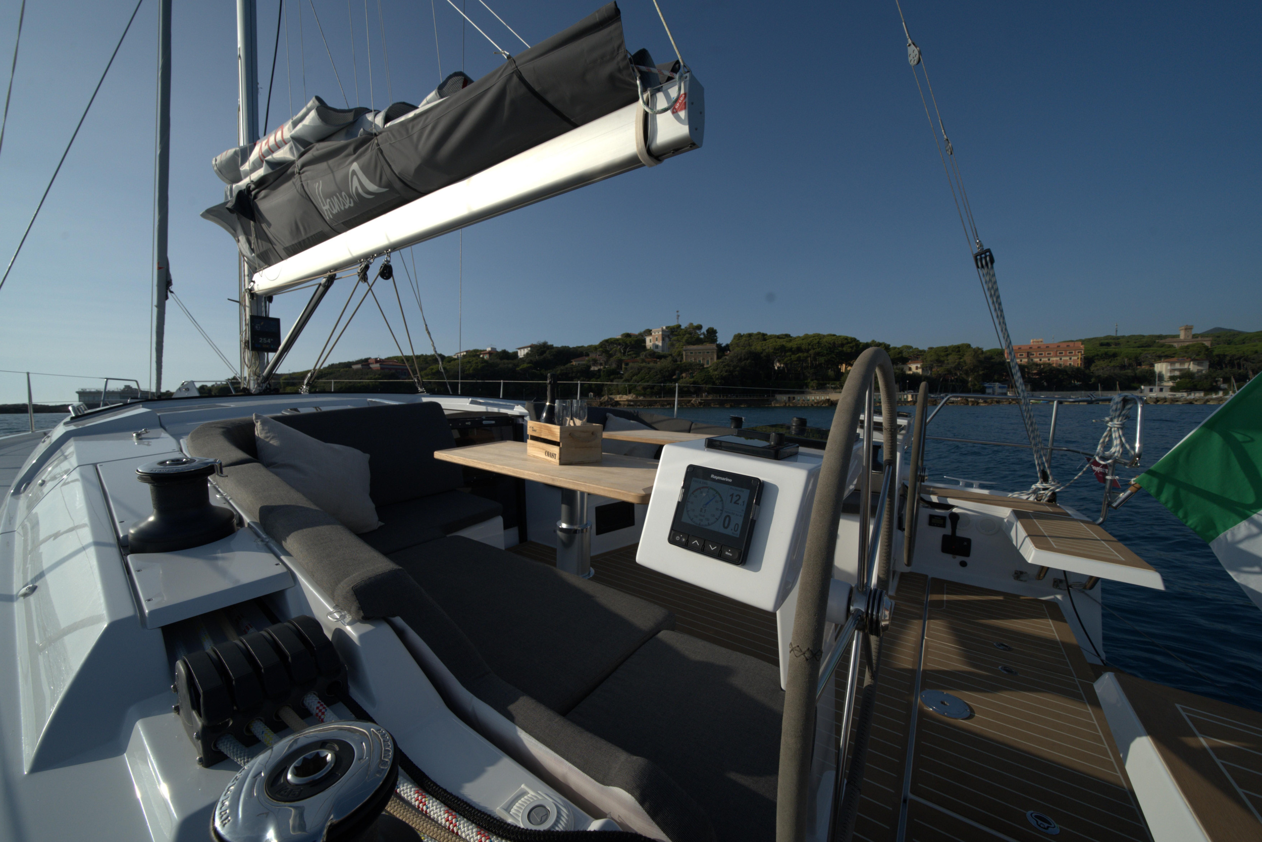 Hanse 410 — photo 2