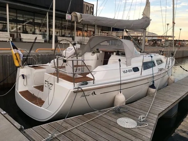 Hanse 325 — photo 1