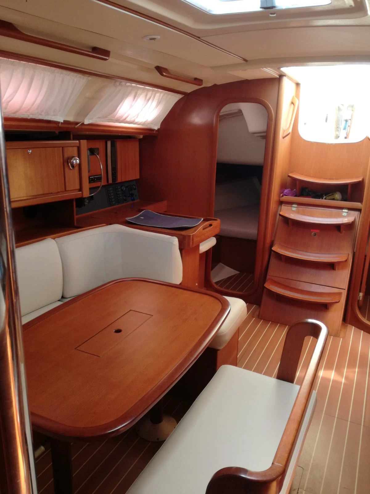 Dufour 385 Grand Large — photo 5