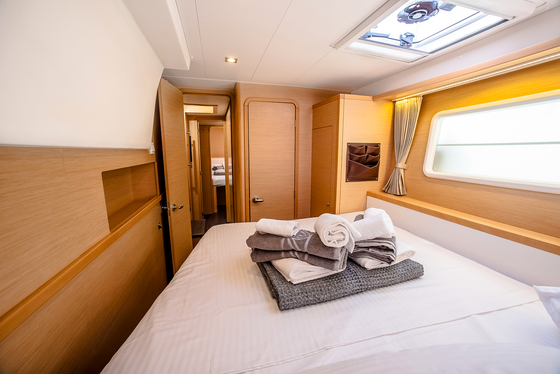 Lagoon 400 S2 — photo 12