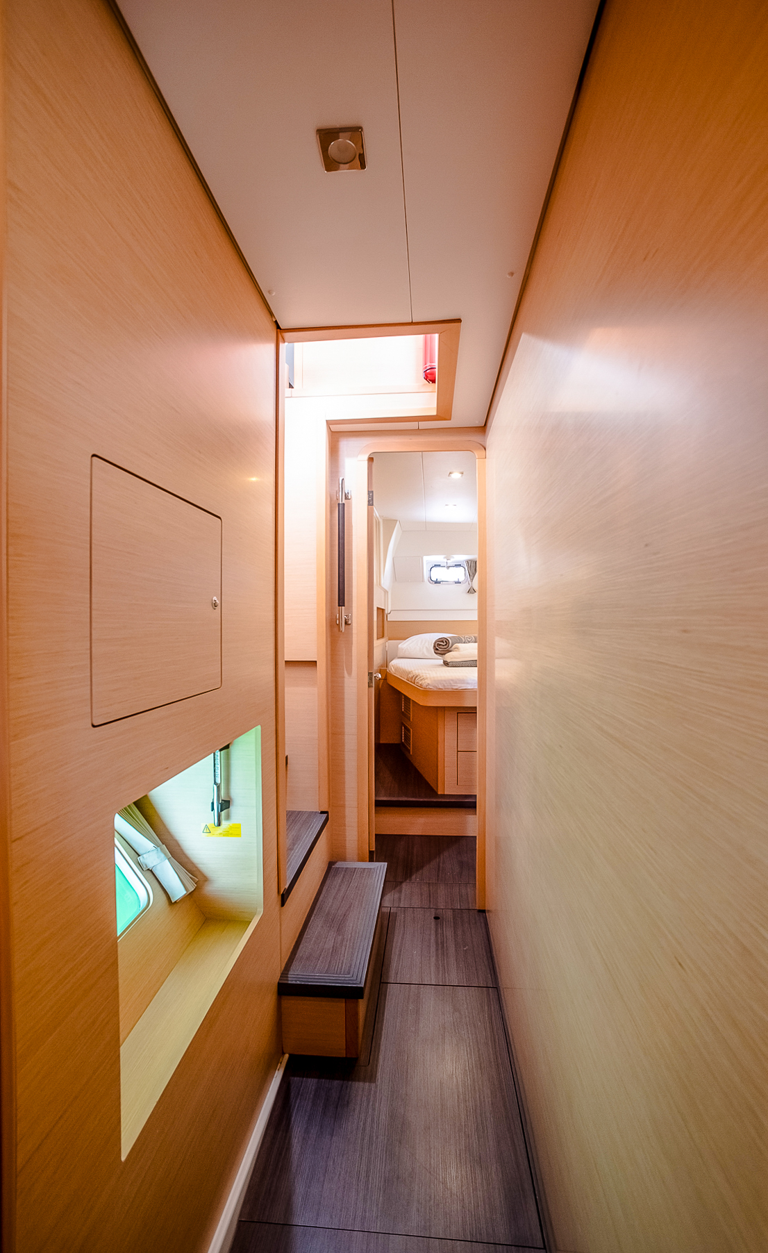 Lagoon 400 S2 — photo 2