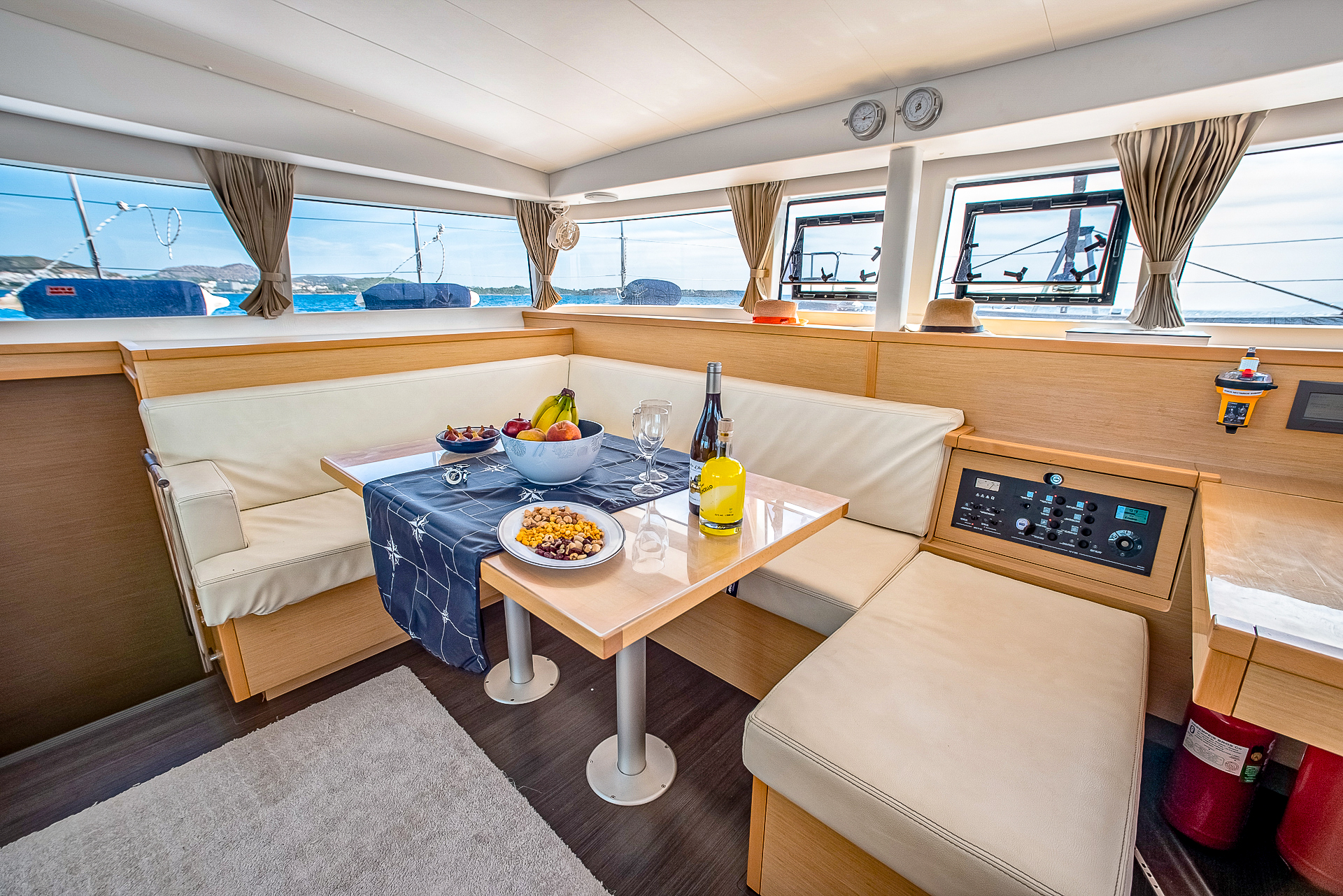 Lagoon 400 S2 — photo 15