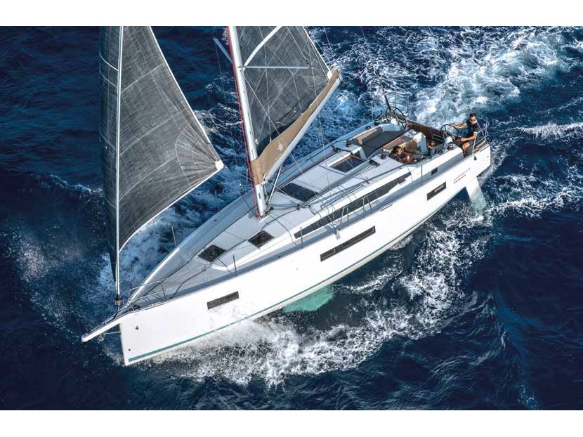 Sun Odyssey 410 — photo 1