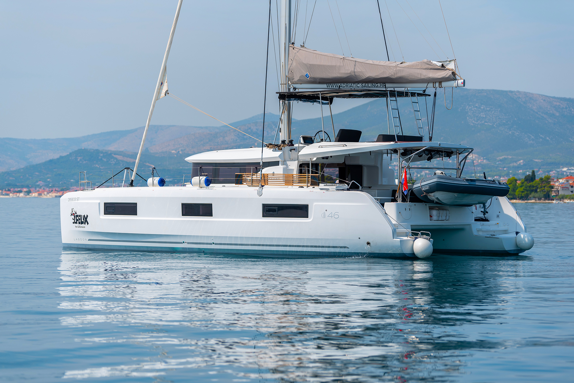 Lagoon 46 — photo 26