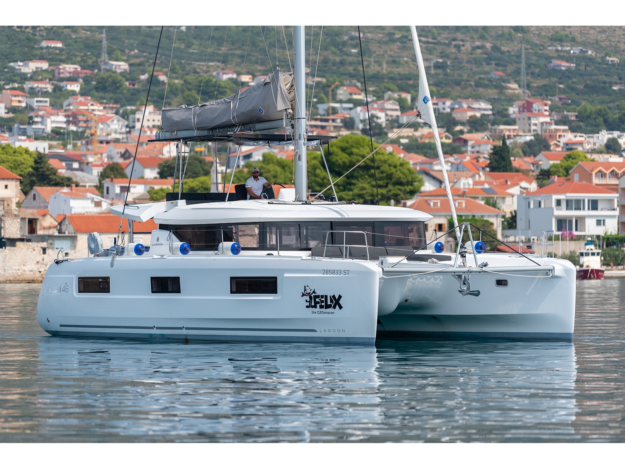 Lagoon 46 — photo 1