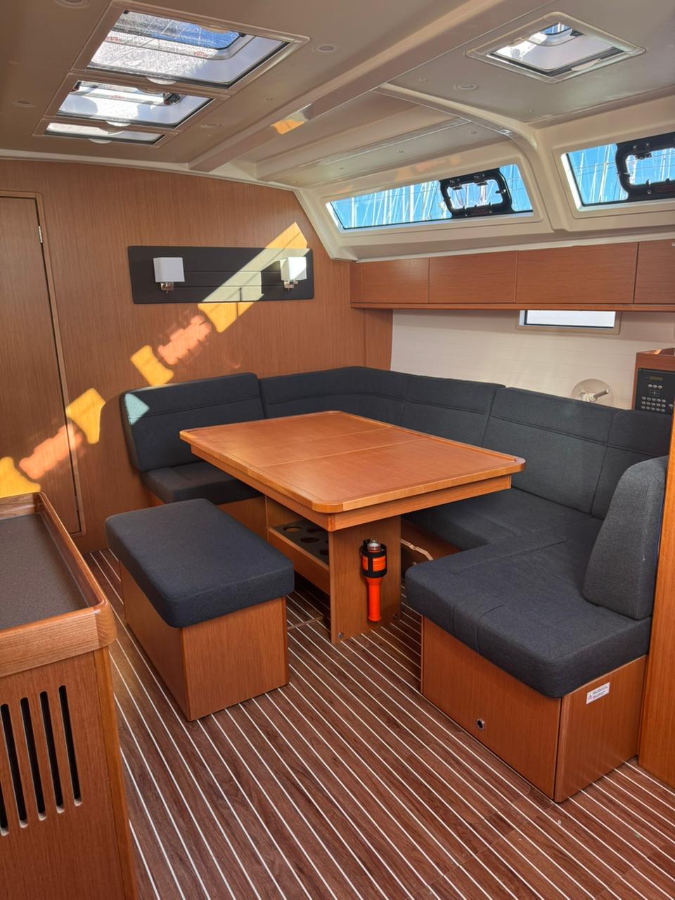 Bavaria Cruiser 46 — photo 6