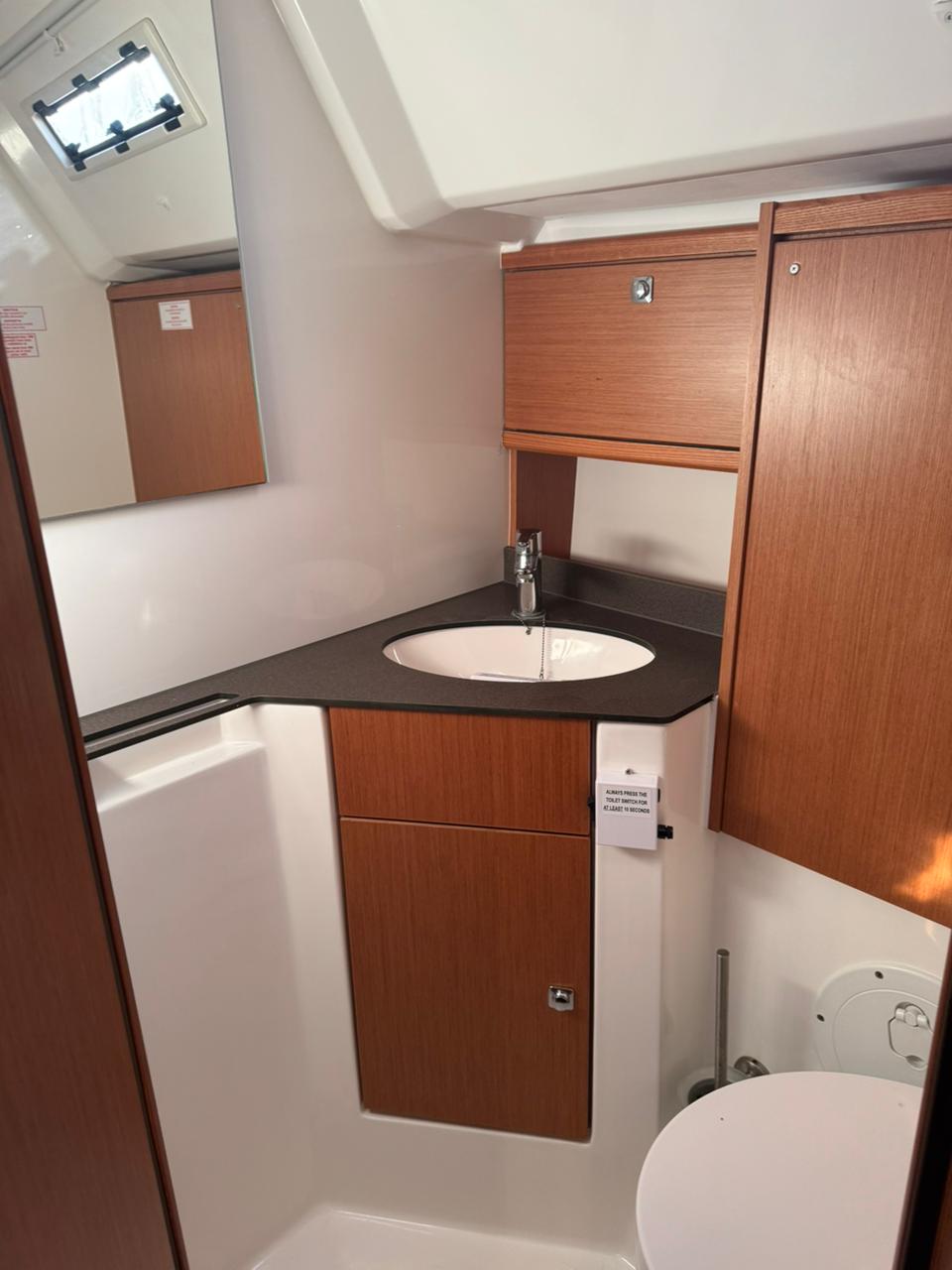 Bavaria Cruiser 46 — photo 16