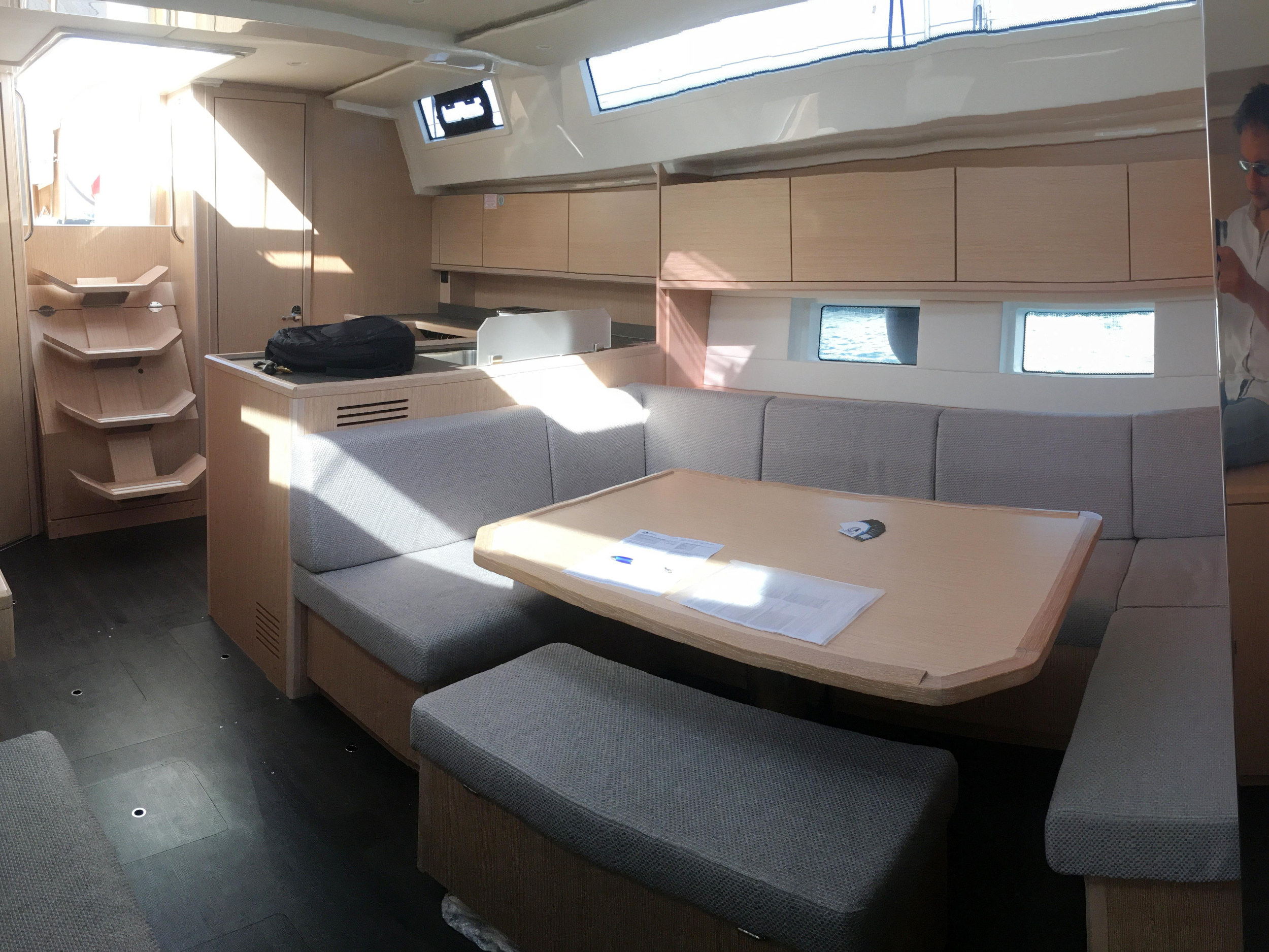 Bavaria C45 — photo 7