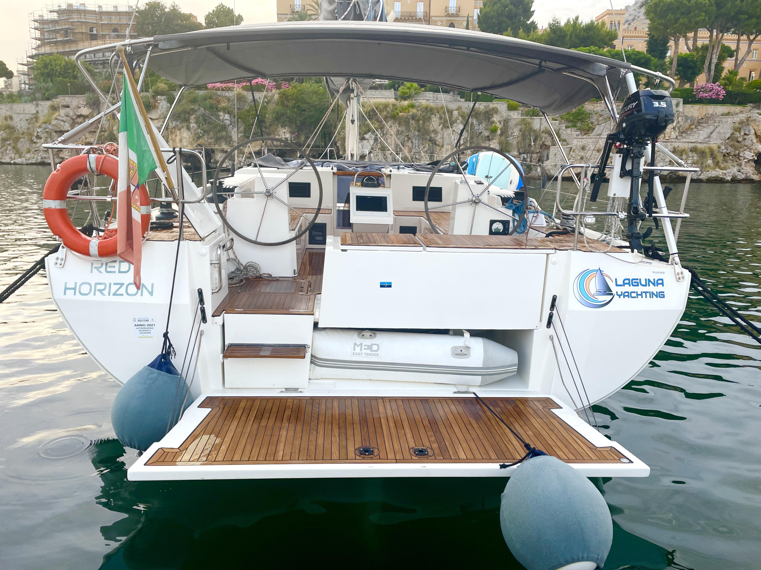 Bavaria C45 — photo 10