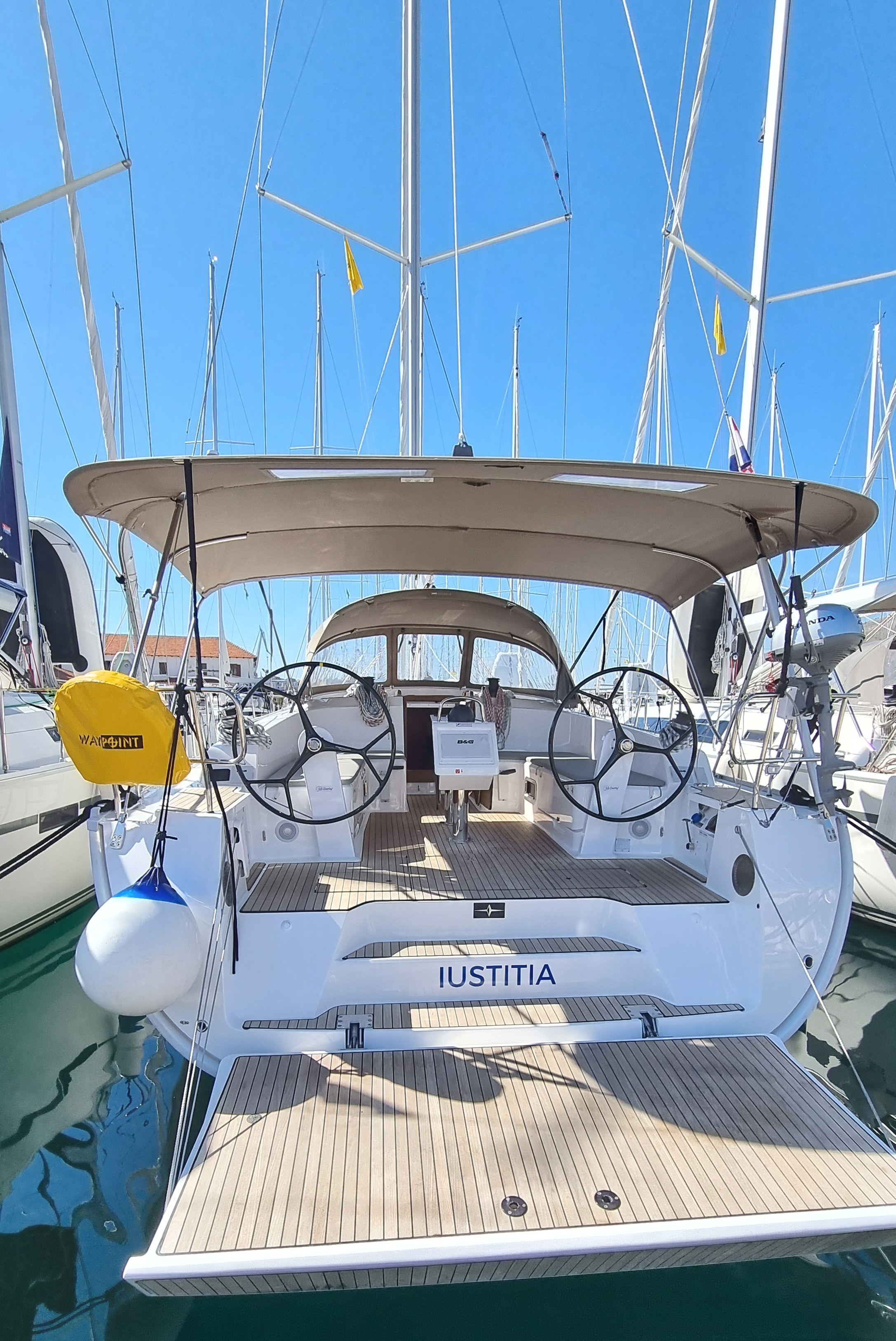 Bavaria Cruiser 46 — photo 13