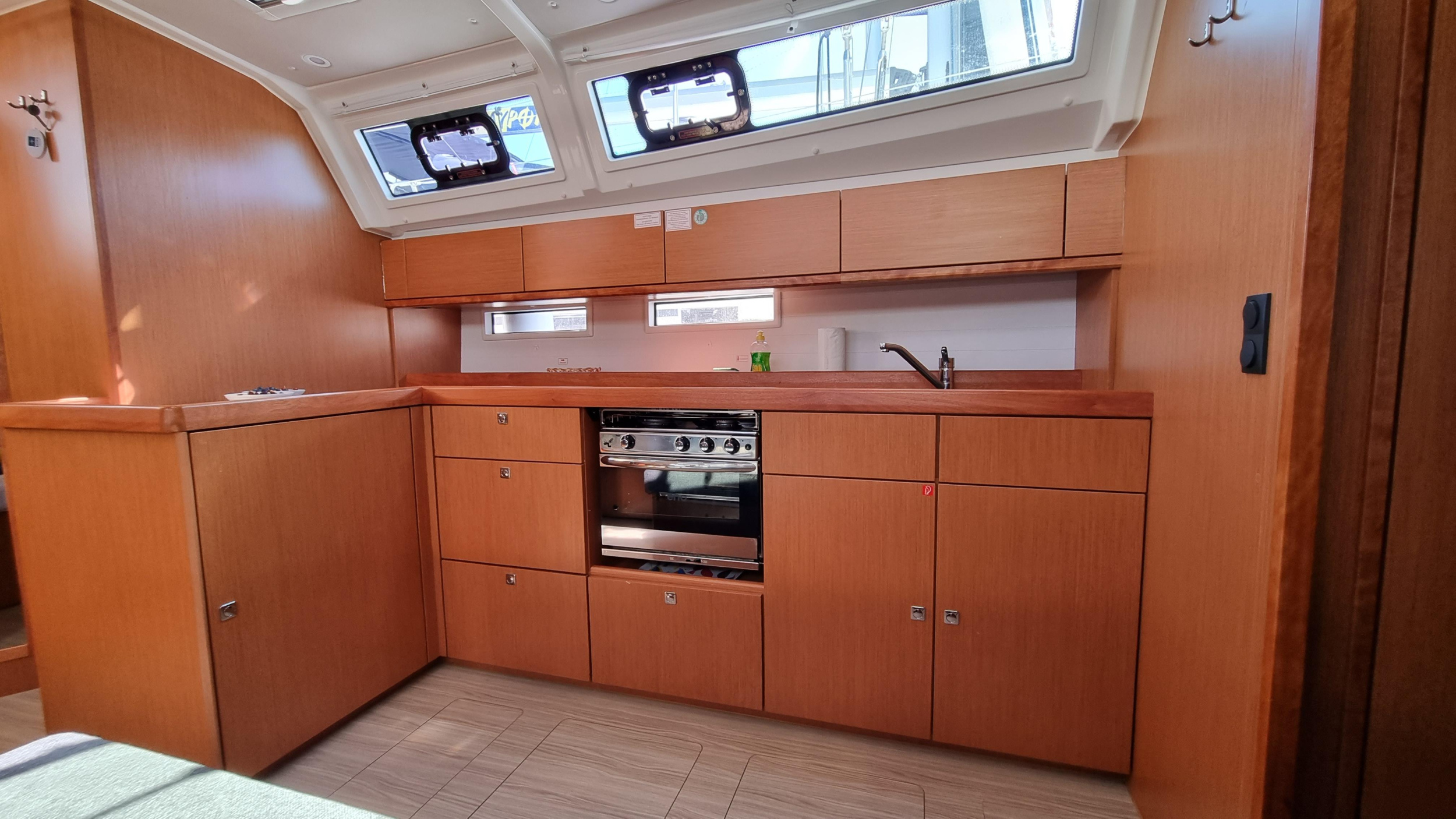 Bavaria Cruiser 46 — photo 14