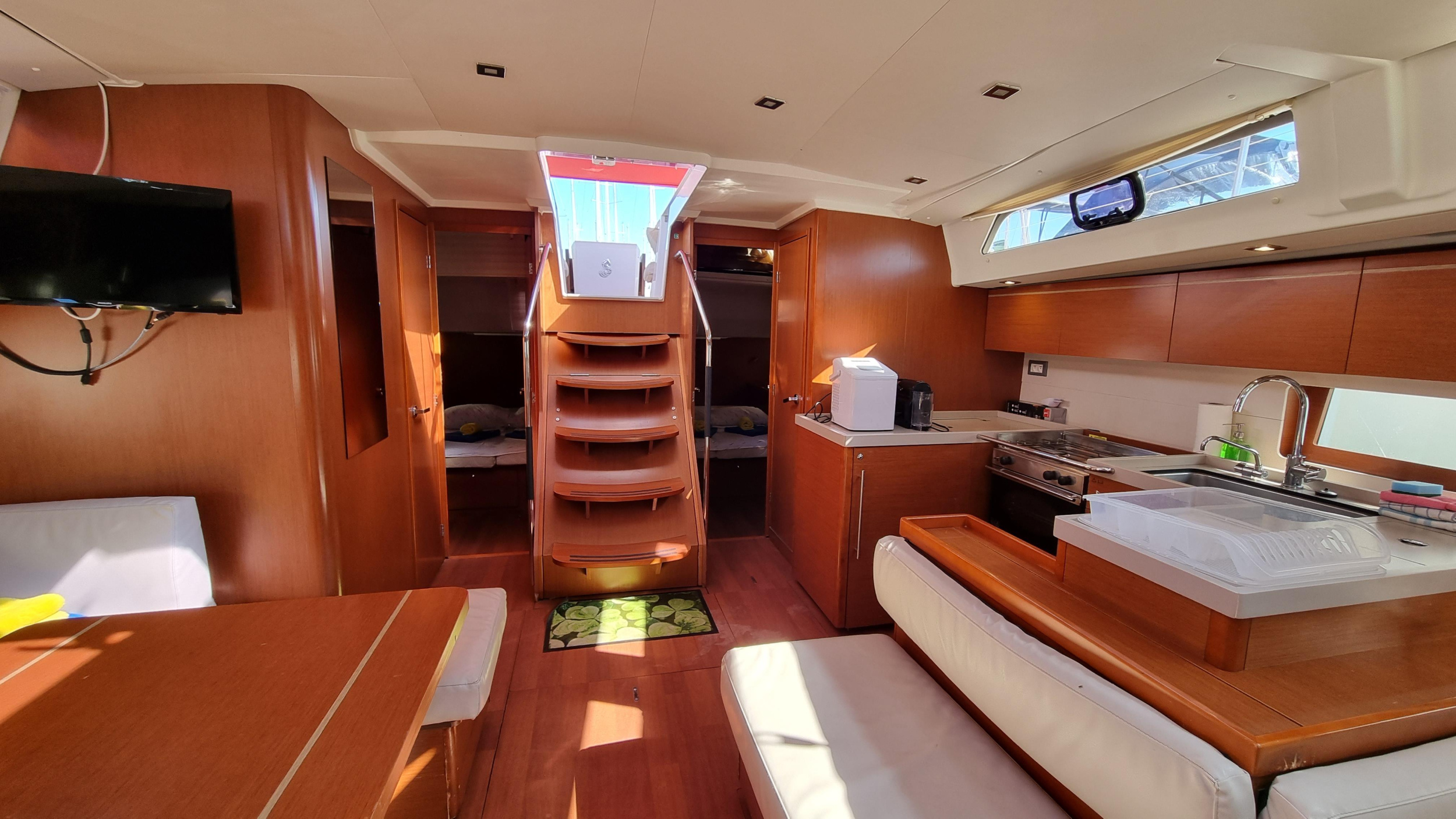 Oceanis 51.1 — photo 6