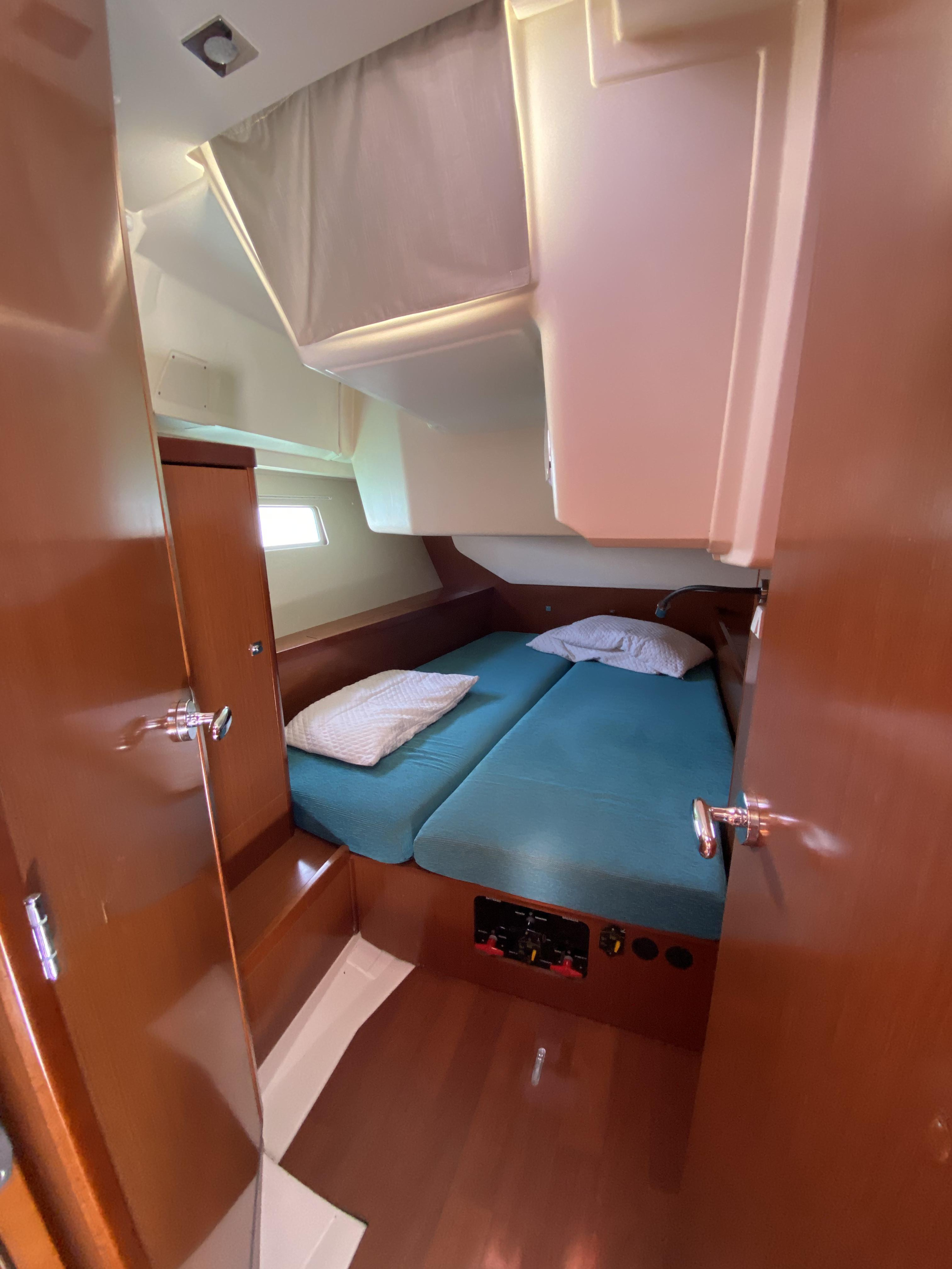 Oceanis 45 — photo 4