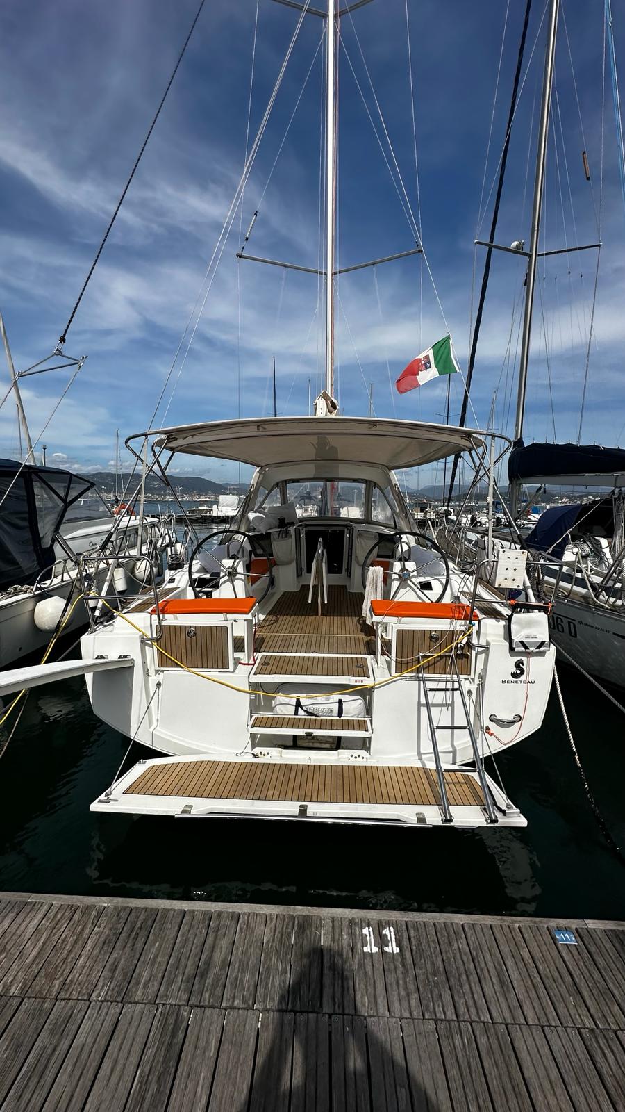 Oceanis 38.1 — photo 20
