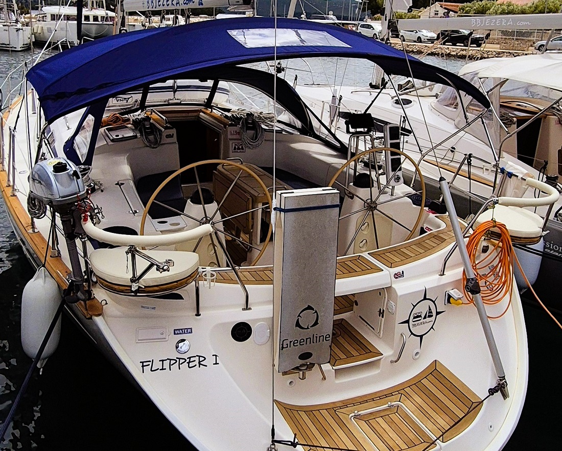 Bavaria 44 — photo 4