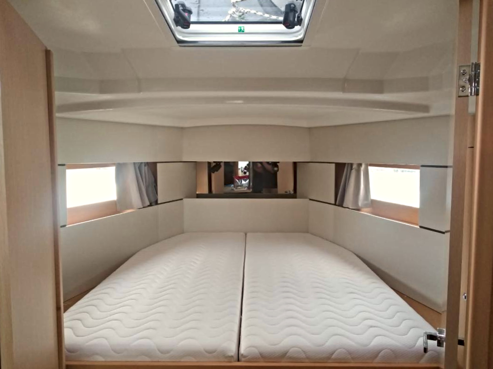 Oceanis 38.1 — photo 2
