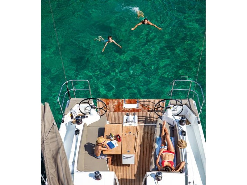 Sun Odyssey 410 — photo 7