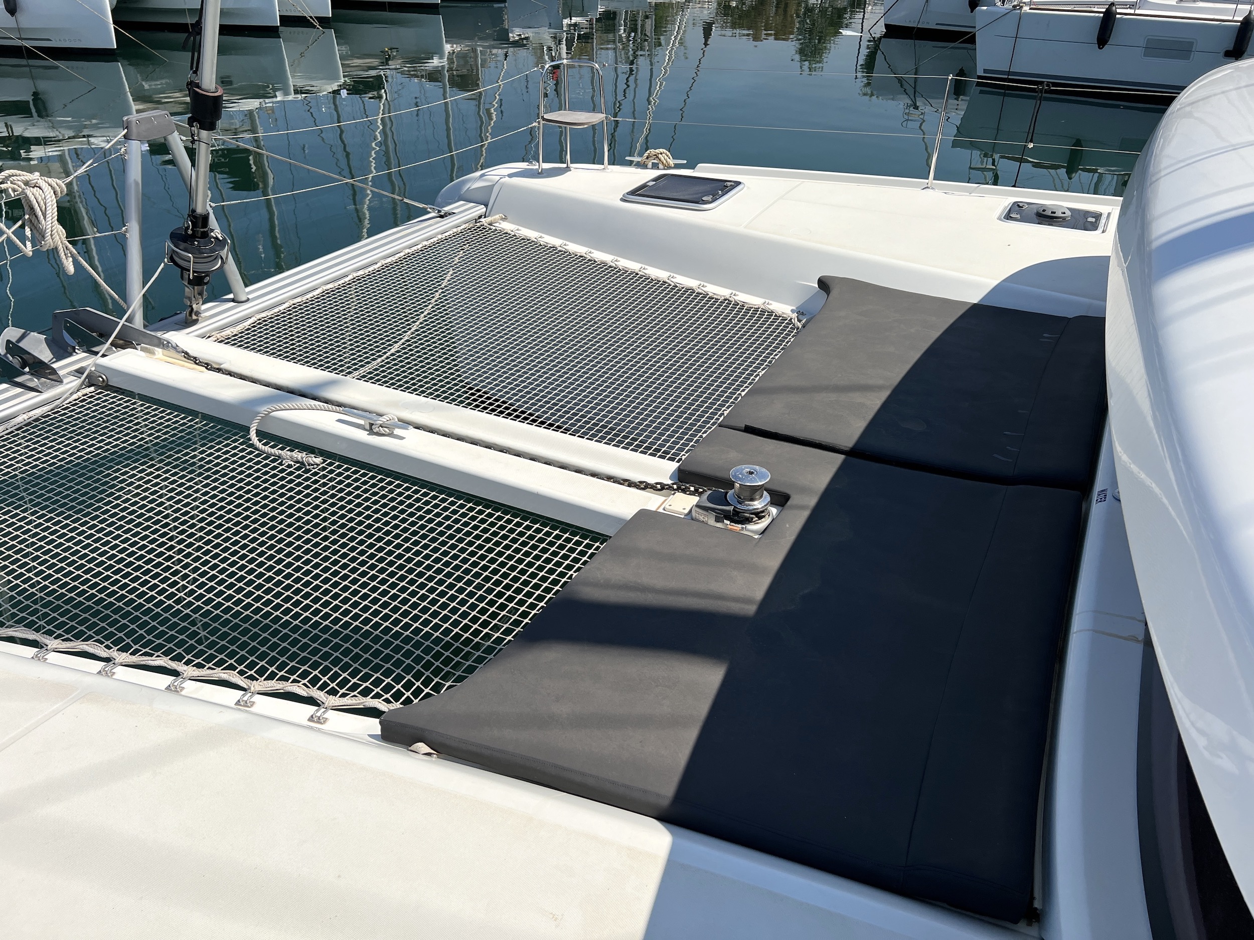 Lagoon 42 — photo 10