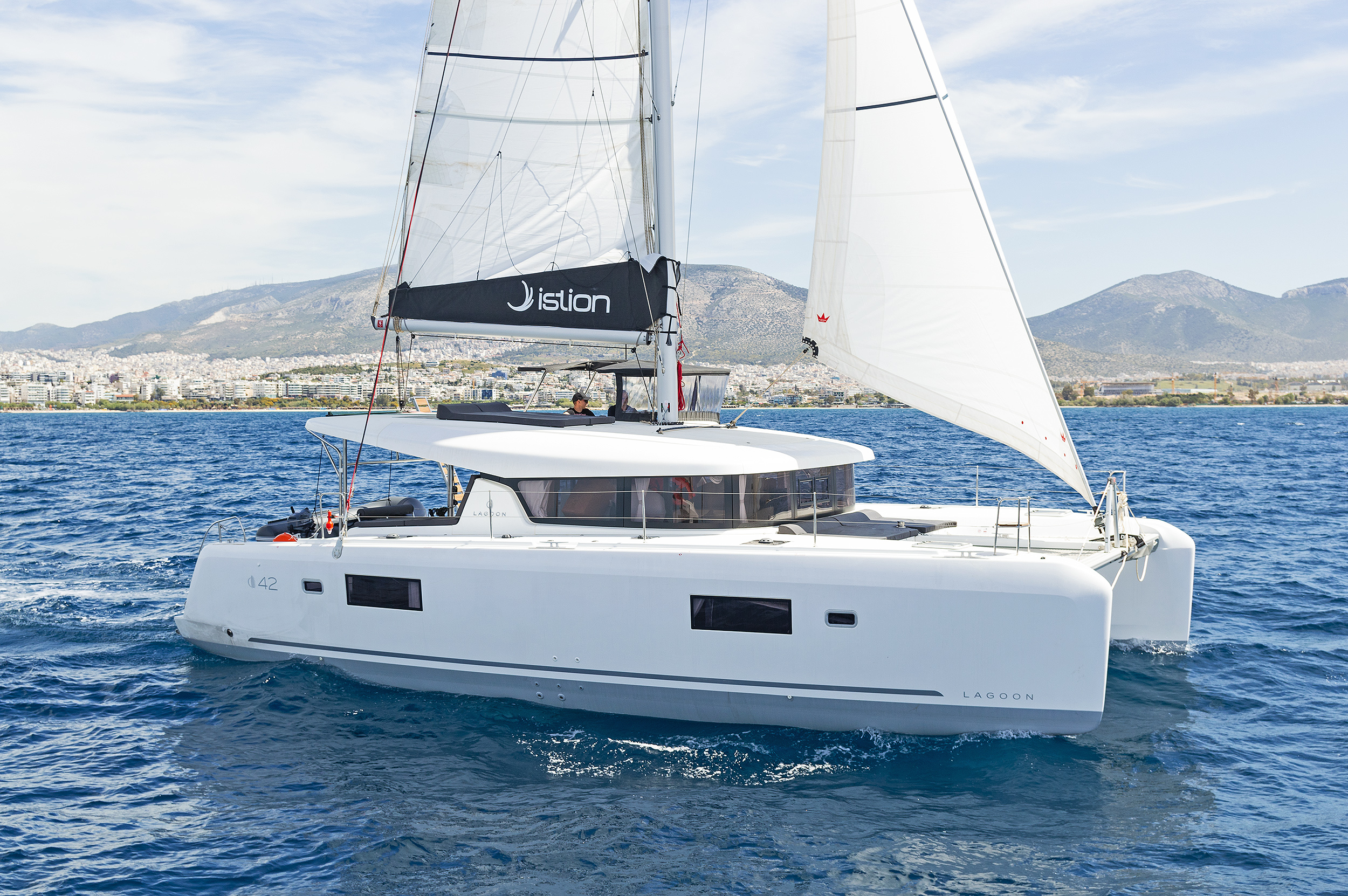 Lagoon 42 & GEN — photo 4