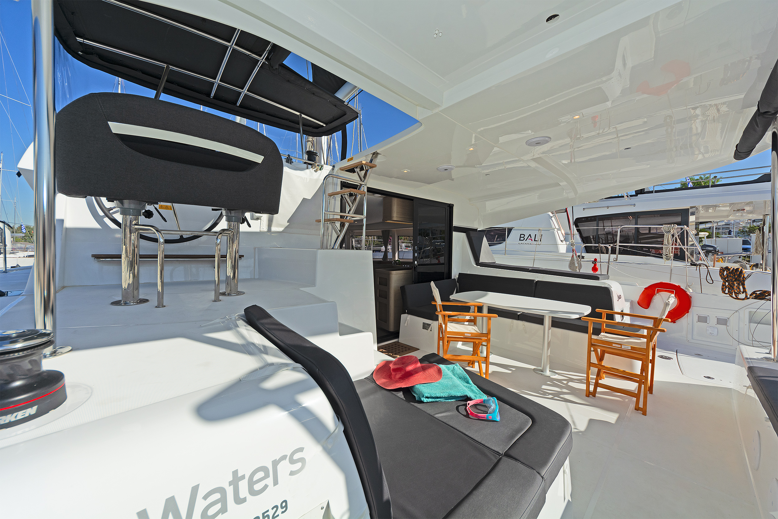 Lagoon 42 & GEN — photo 11