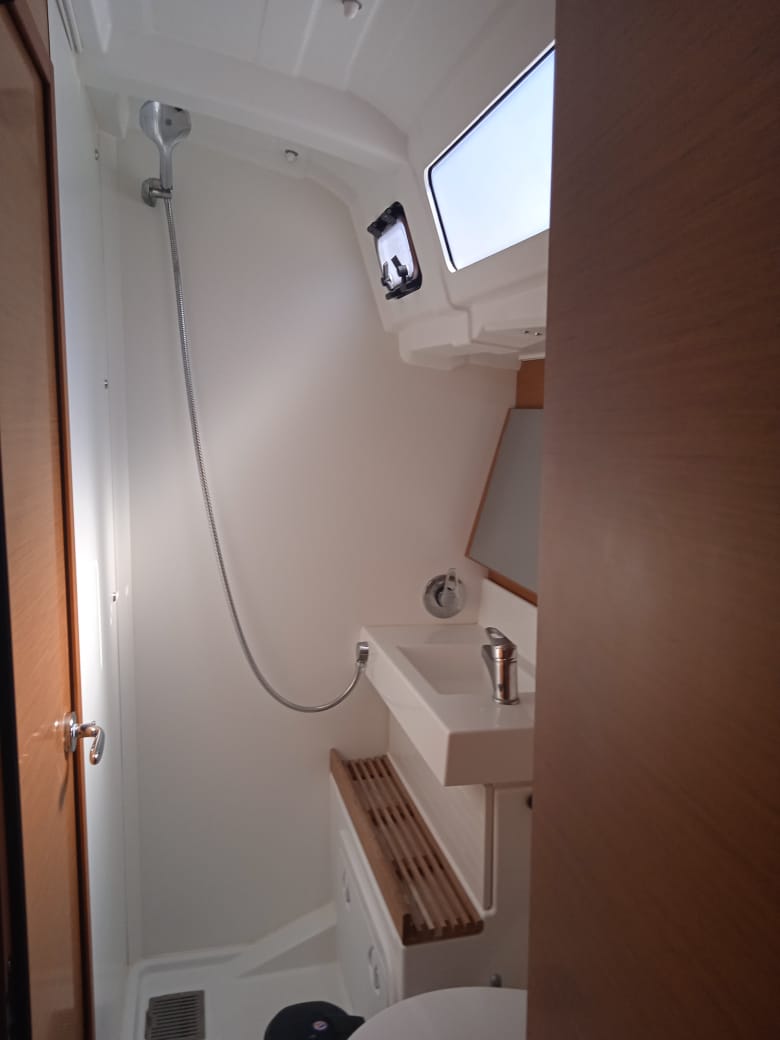 Sun Odyssey 490 — photo 15
