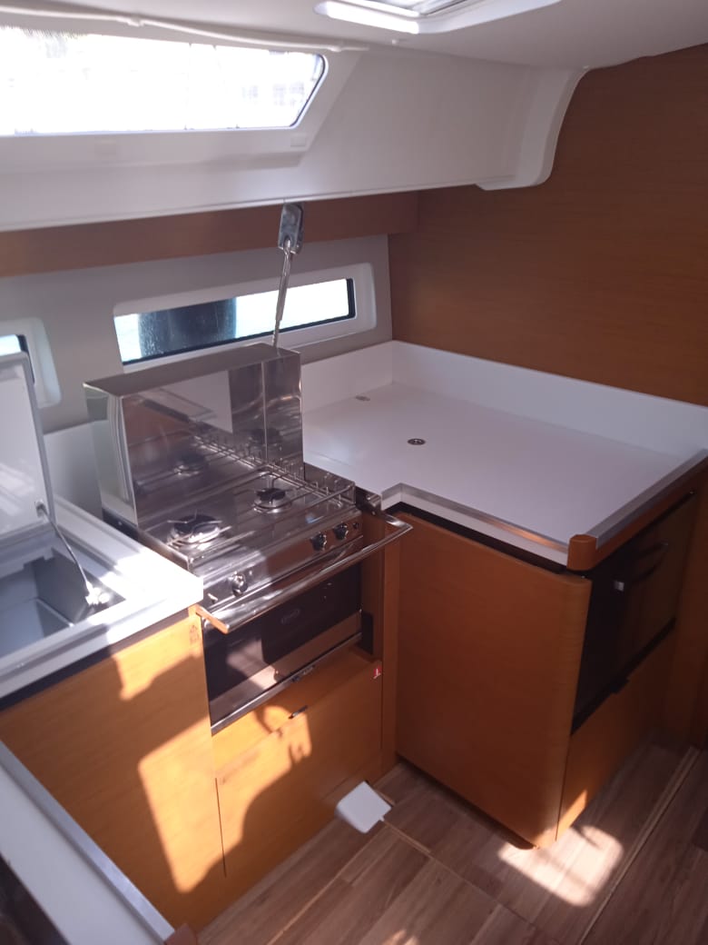 Sun Odyssey 490 — photo 14