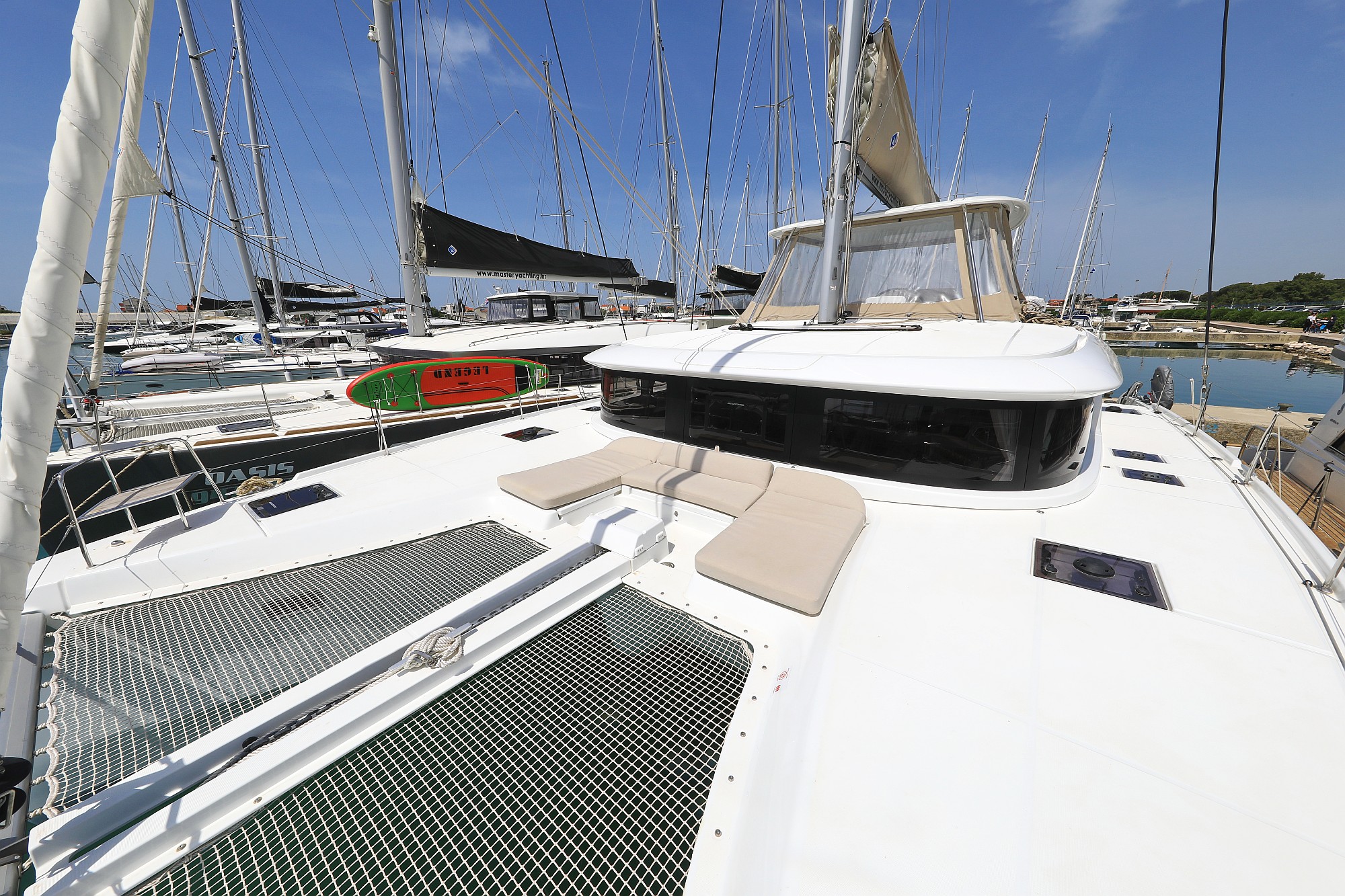Lagoon 46 — photo 7