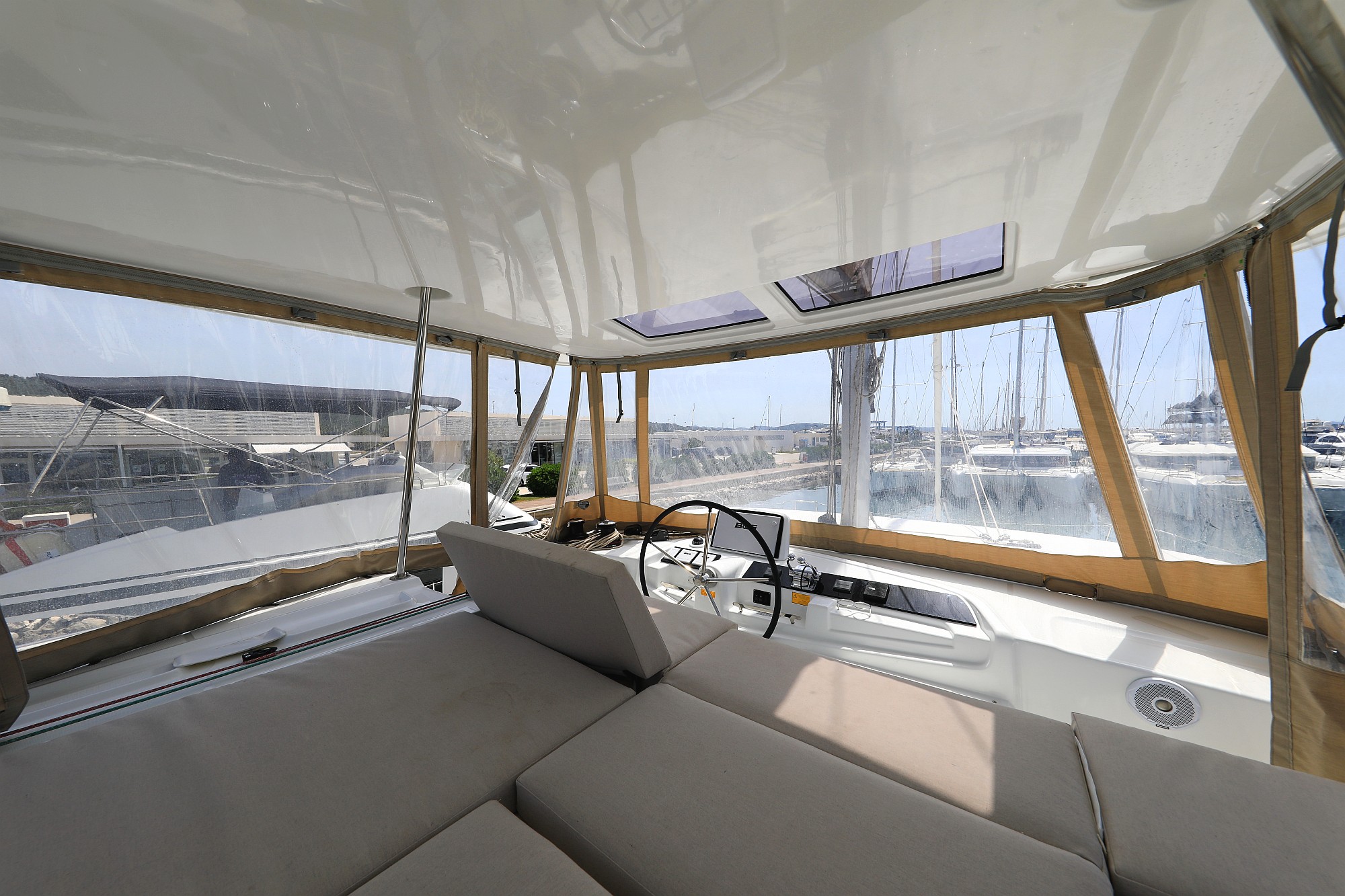 Lagoon 46 — photo 24