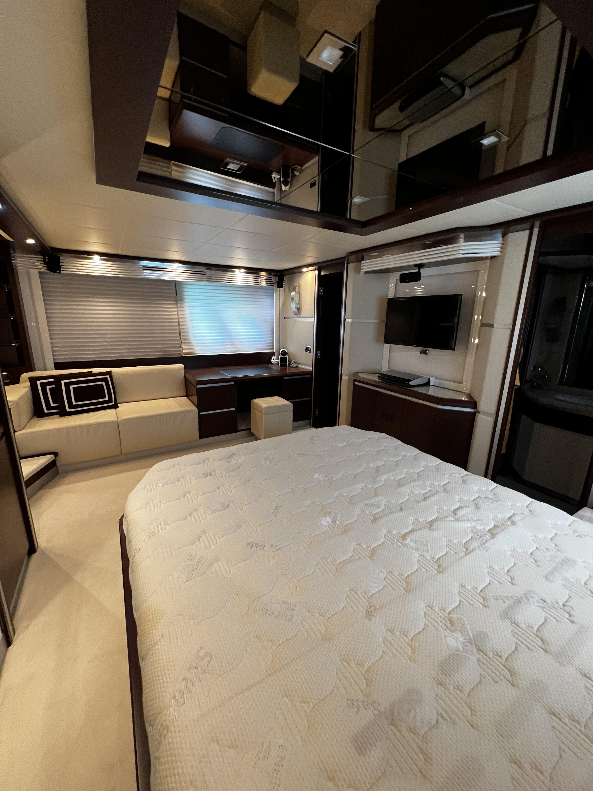 Dominator 680 S — photo 4