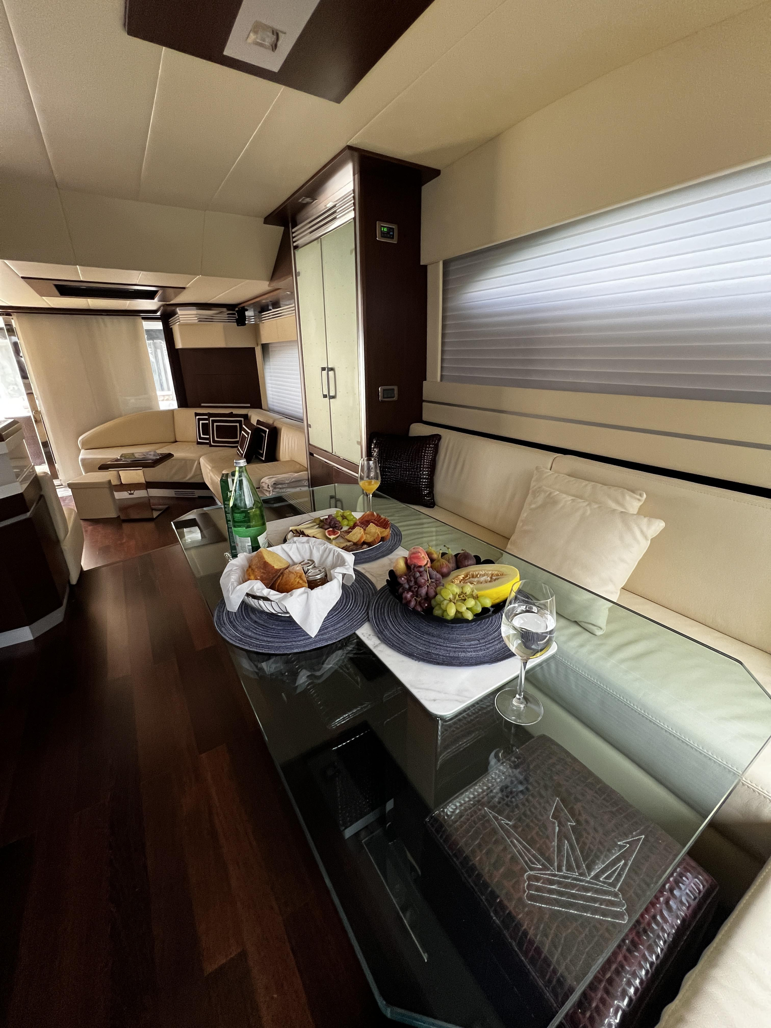 Dominator 680 S — photo 15