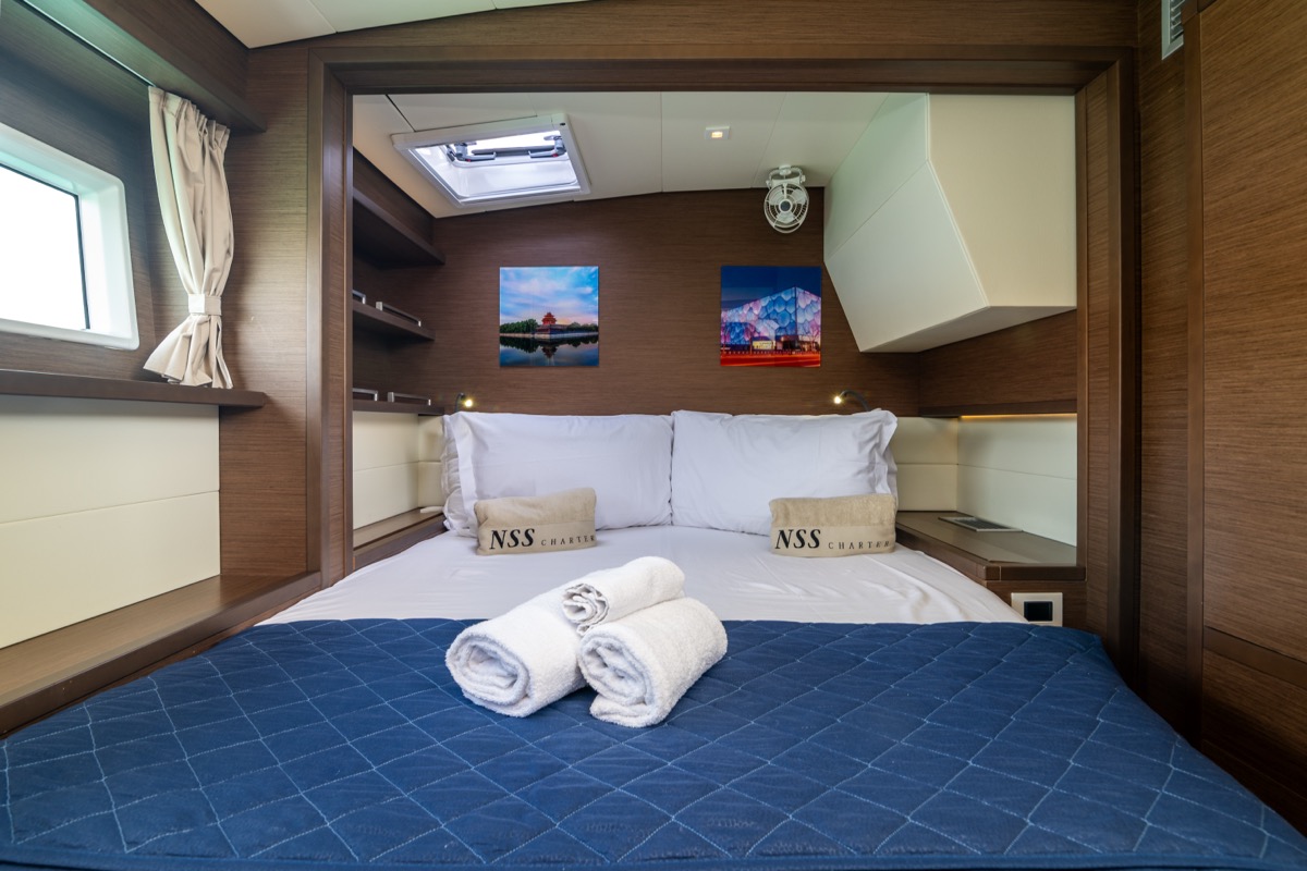 Lagoon 52F (5 cab) — photo 15