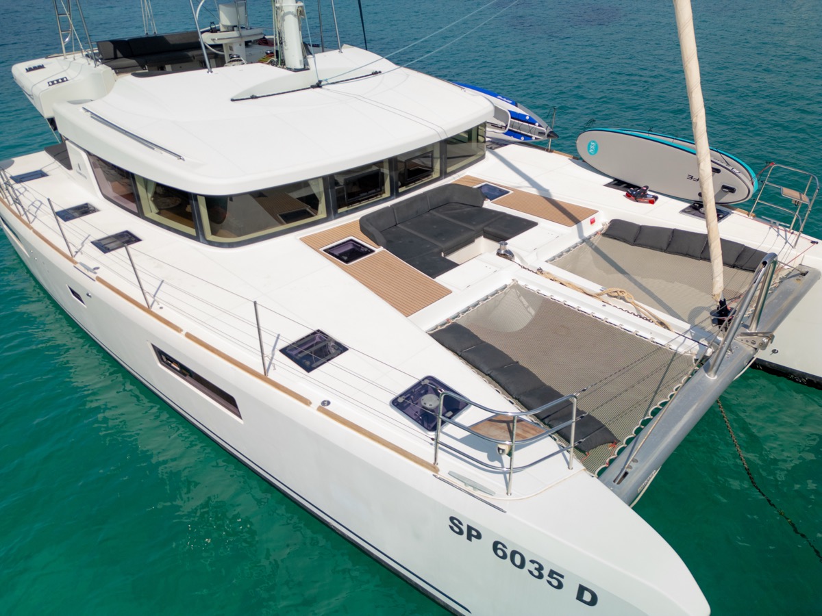 Lagoon 52F (5 cab) — photo 10