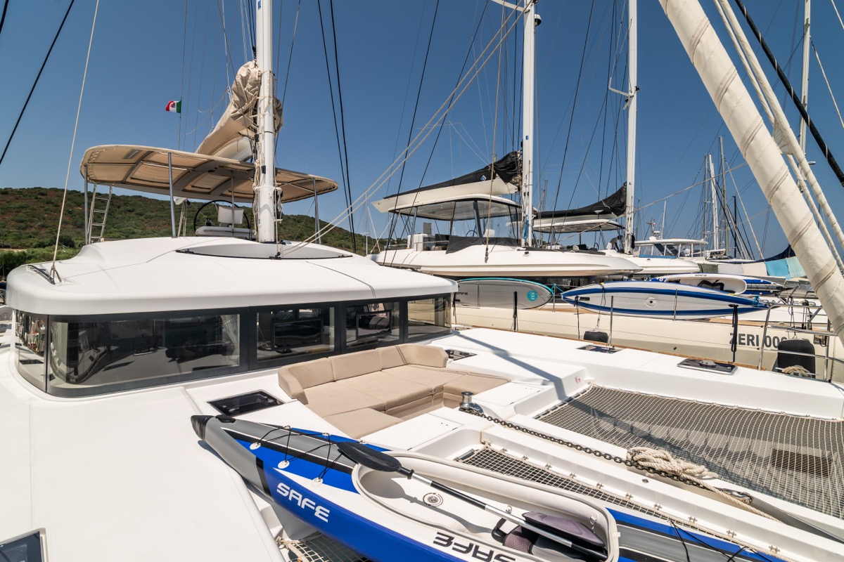 Lagoon 52F (5 cab) — photo 40