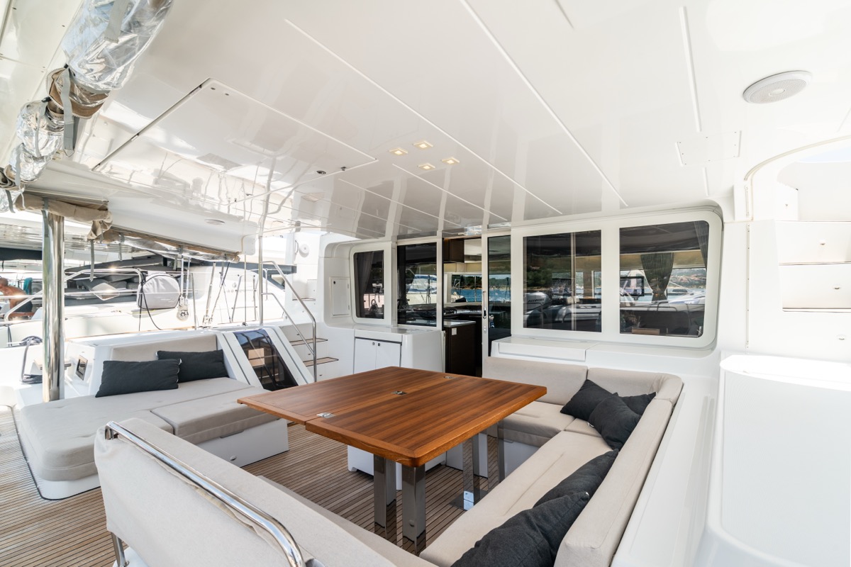 Lagoon 52F (5 cab) — photo 17